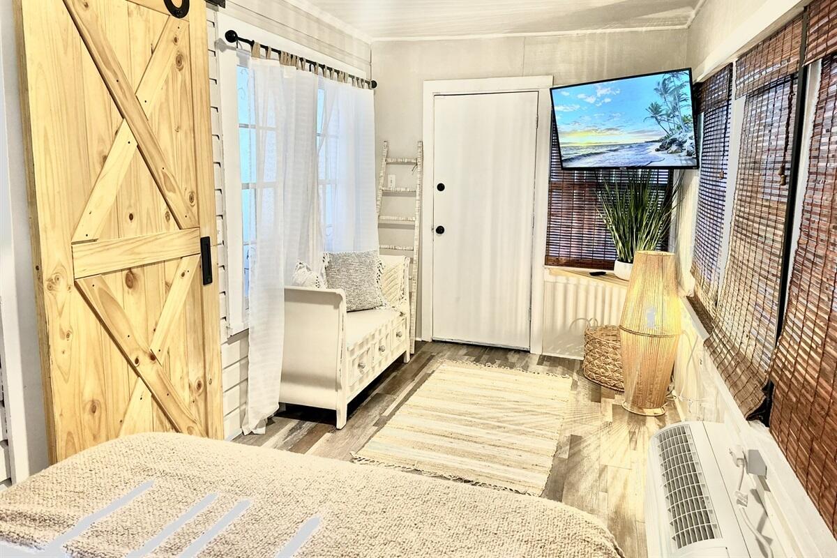 LAGUNA BEACH 6TH ADDN - Residential