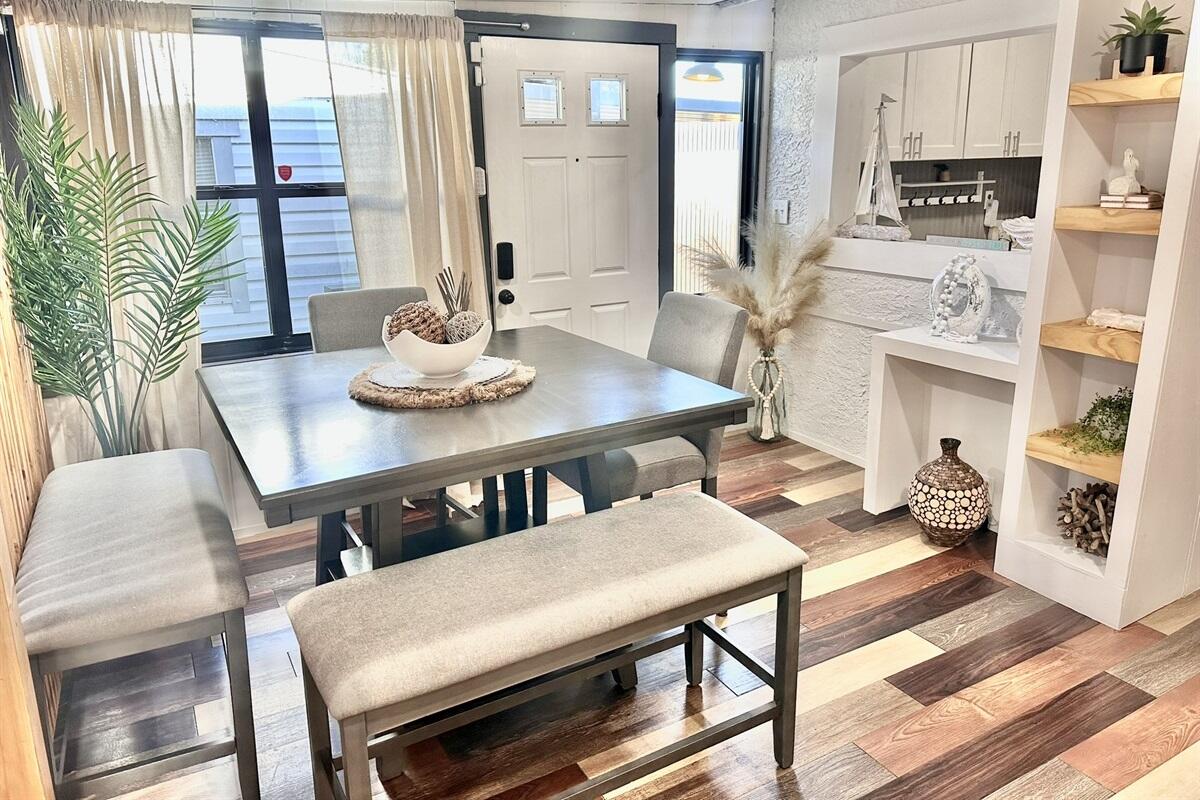 LAGUNA BEACH 6TH ADDN - Residential