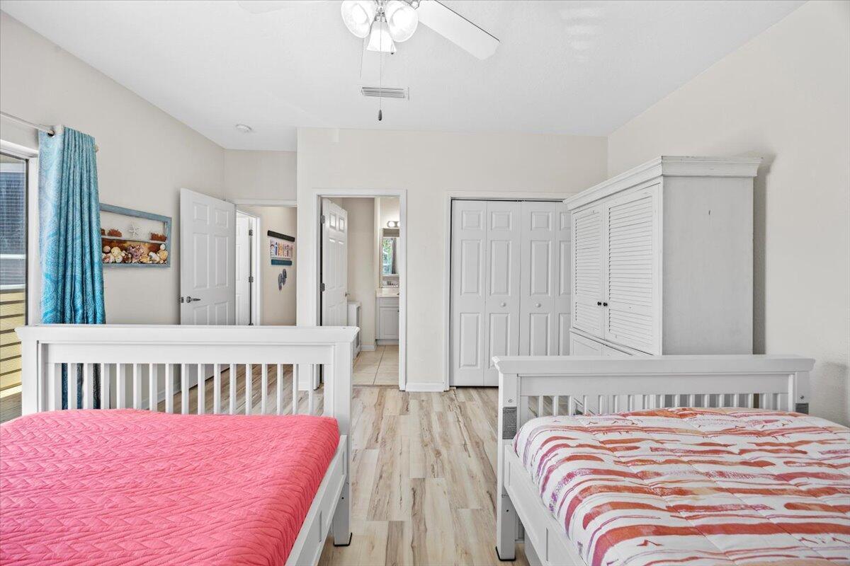 BEACH POINTE - Residential