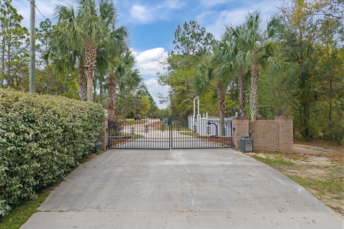 3308 Broadview Circle