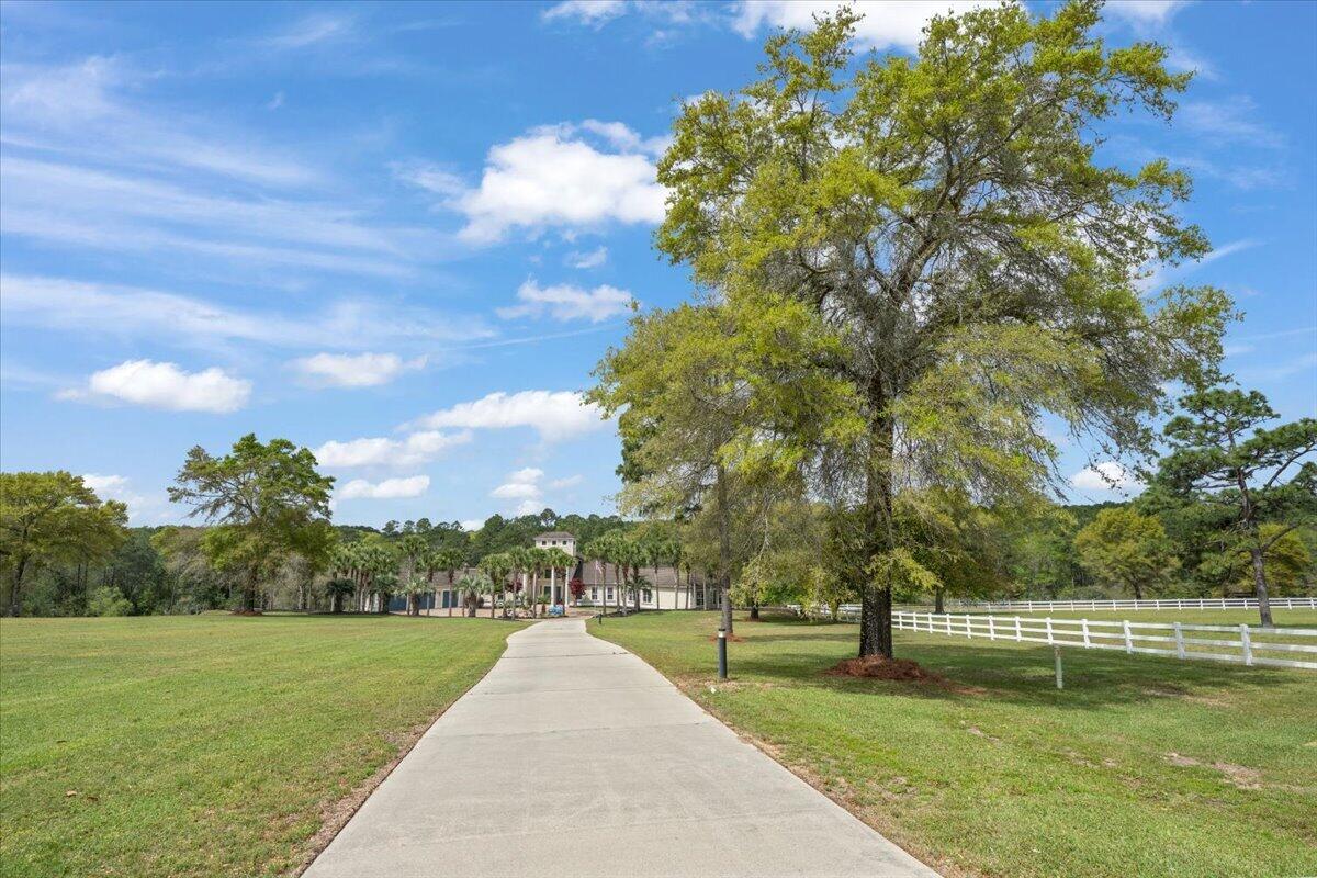 3308 Broadview Circle