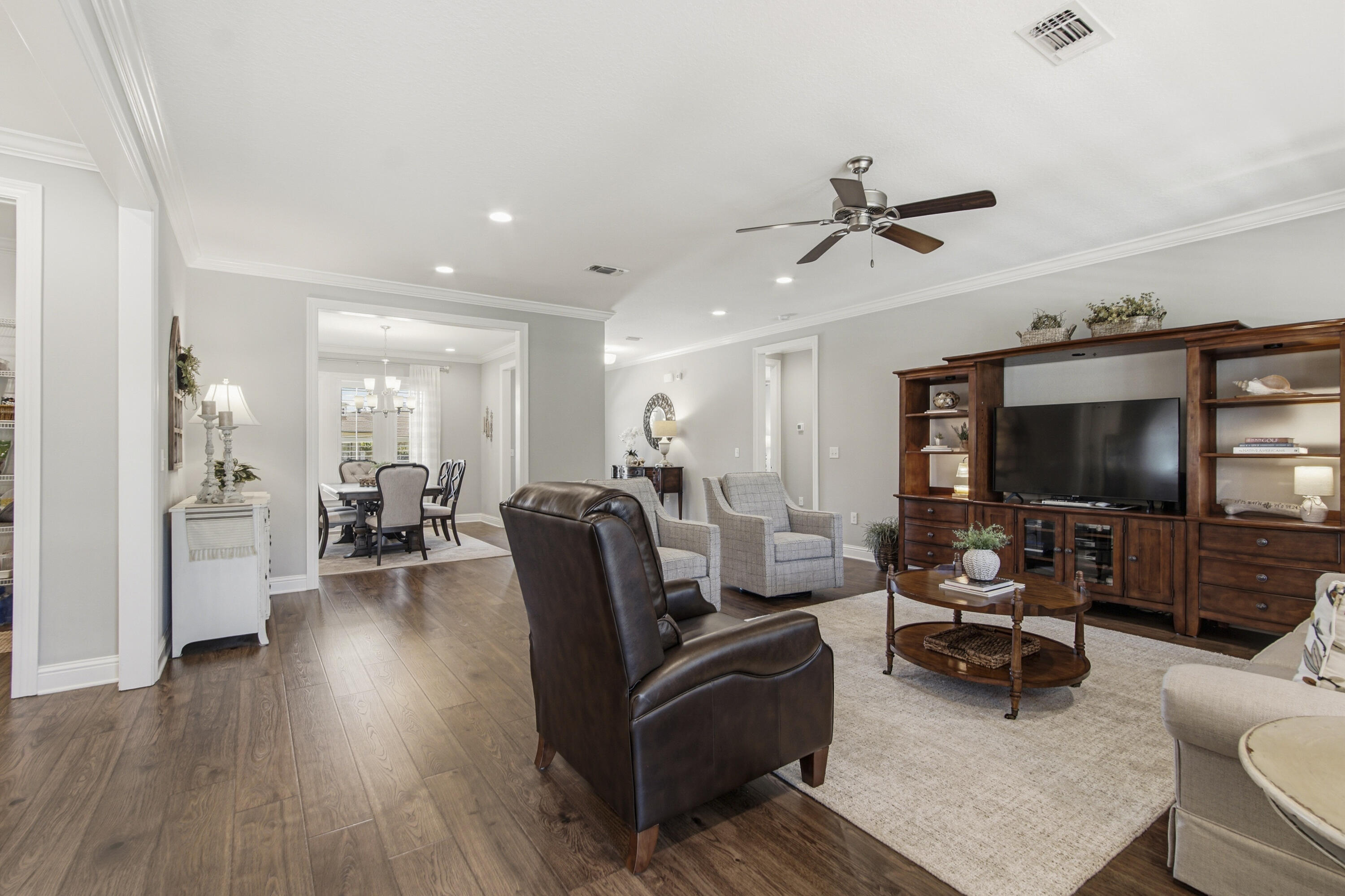 HAMMOCK BAY - Residential