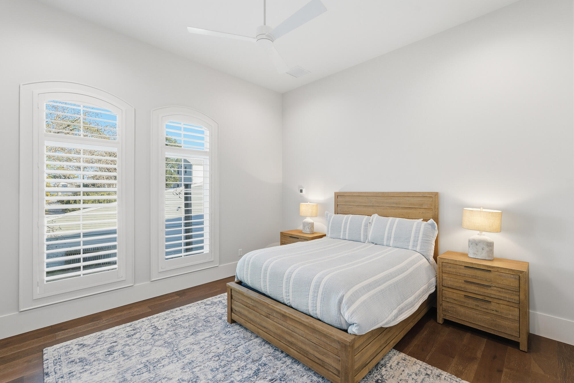 BOOMER'S CORNER - Residential