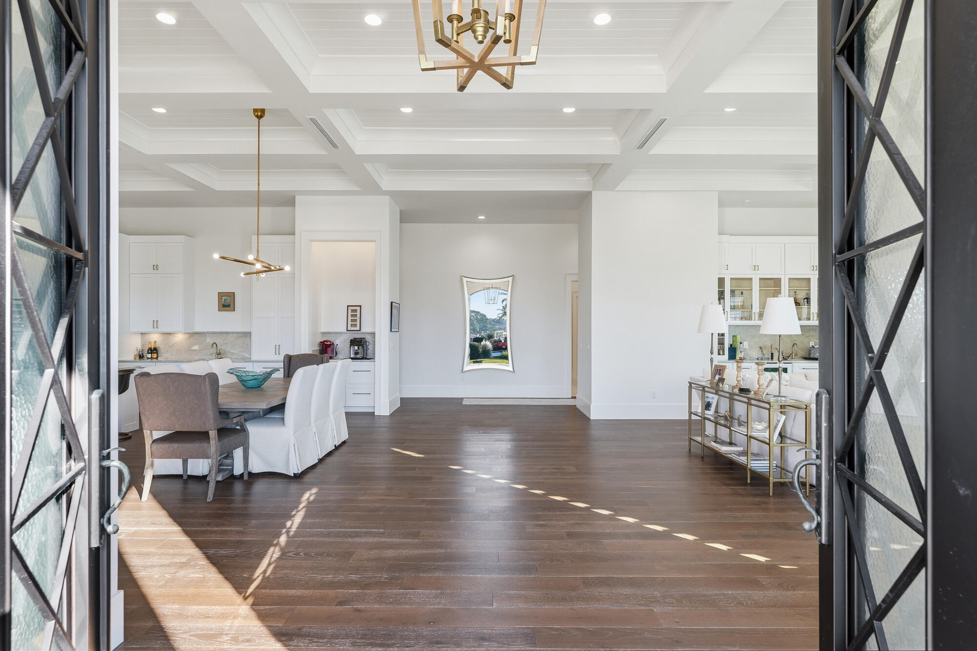 BOOMER'S CORNER - Residential