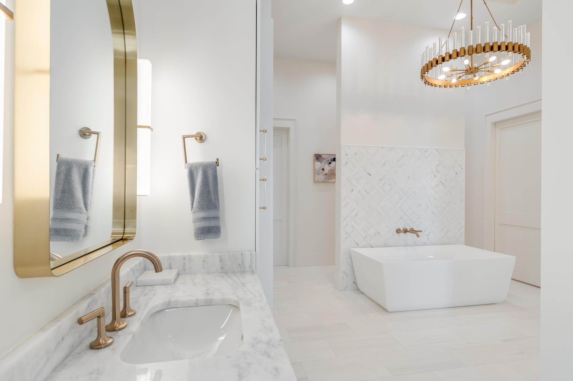 BOOMER'S CORNER - Residential