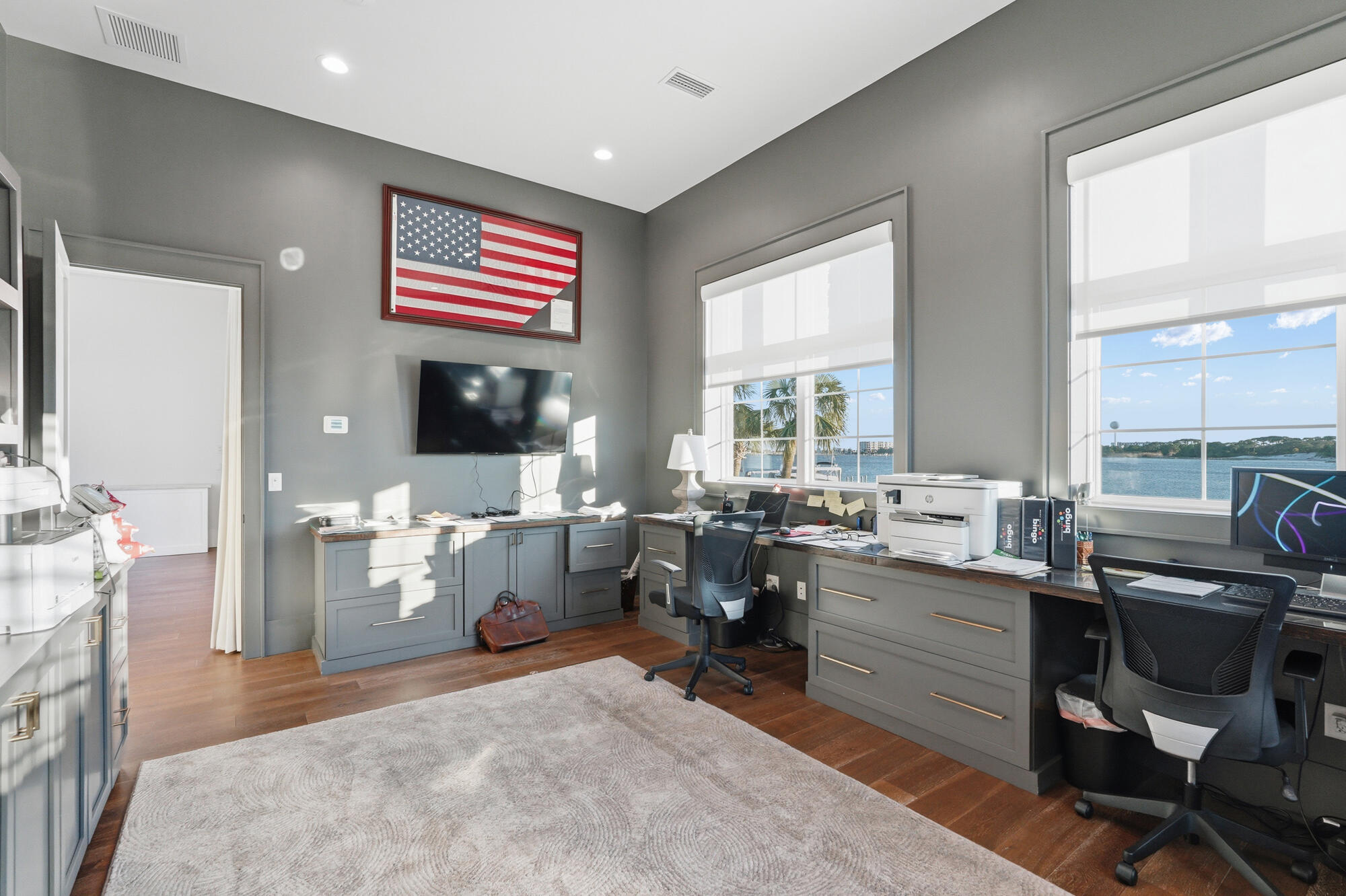 BOOMER'S CORNER - Residential