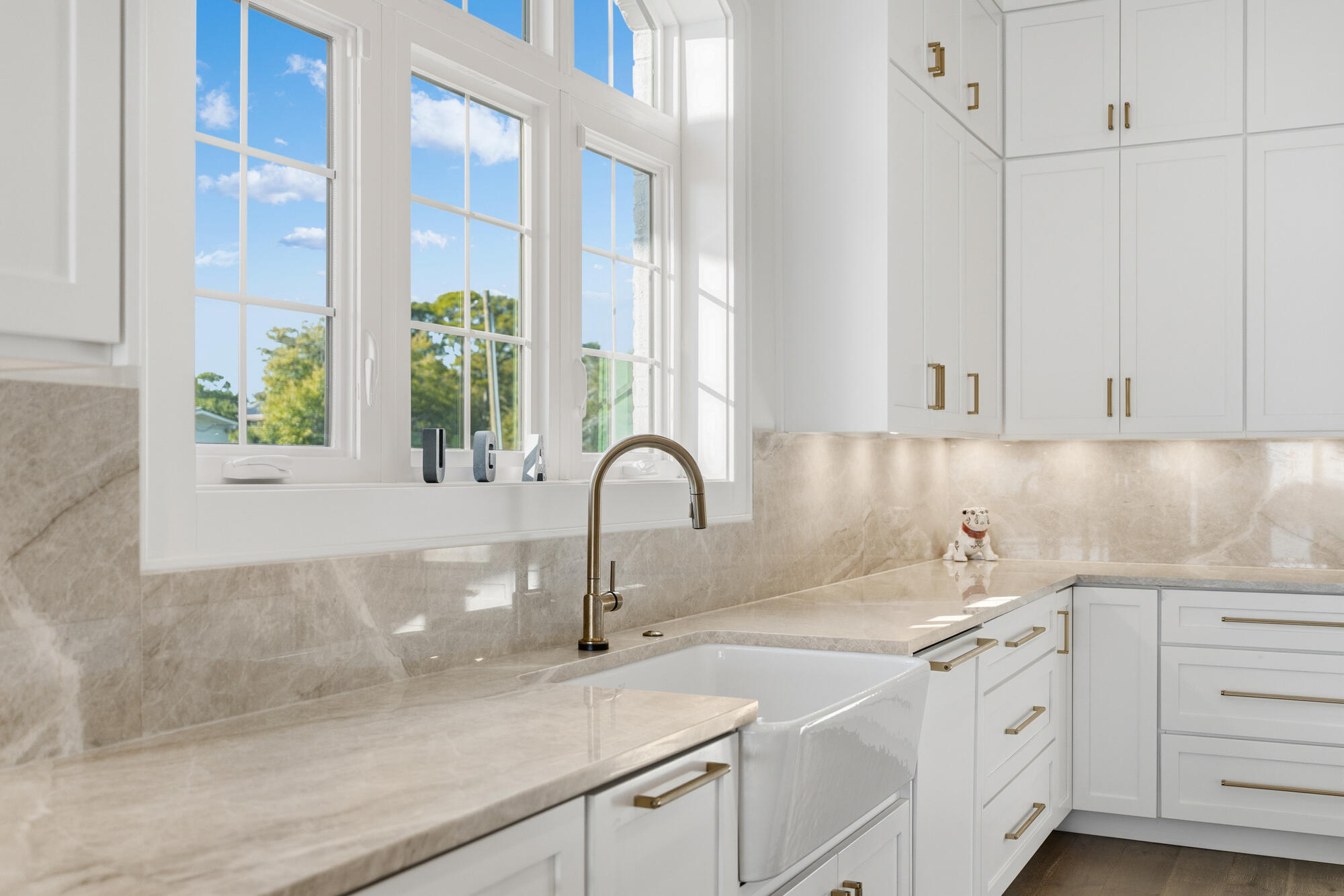 BOOMER'S CORNER - Residential