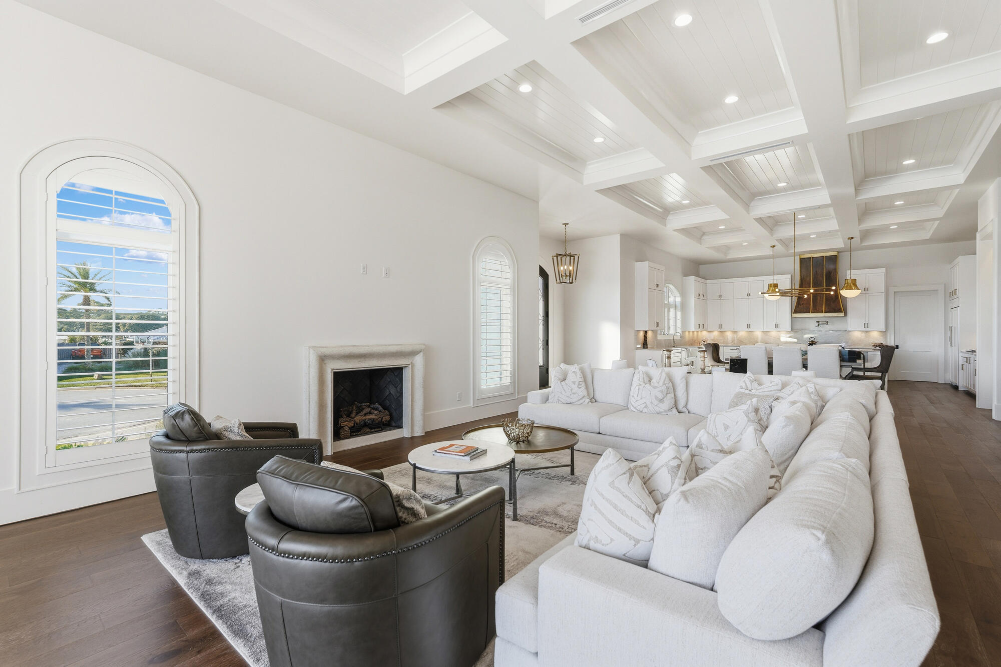 BOOMER'S CORNER - Residential