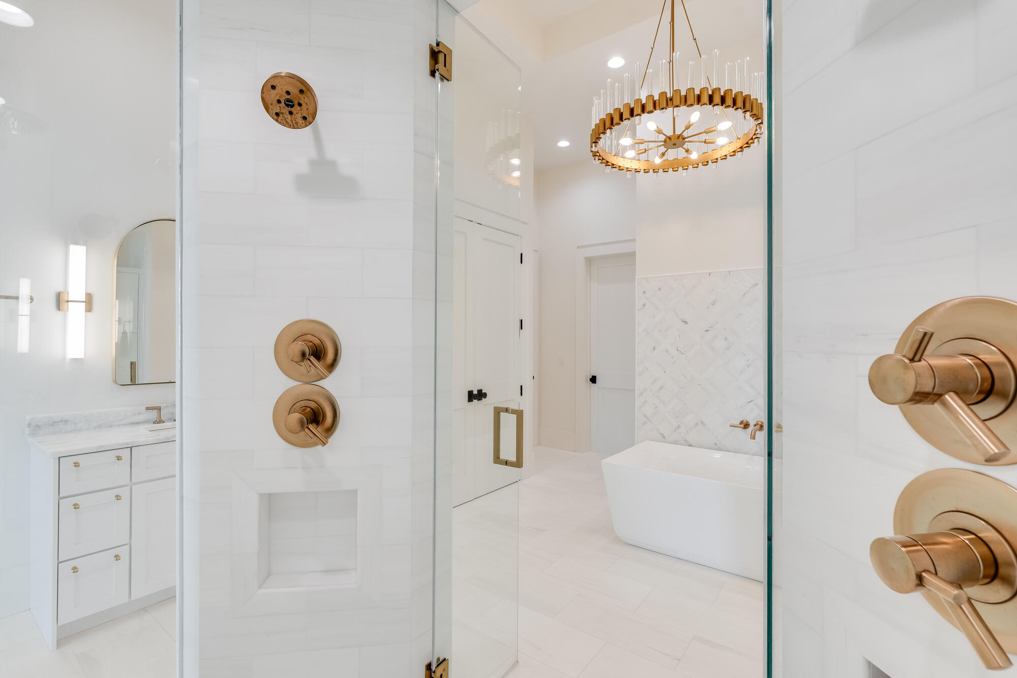 BOOMER'S CORNER - Residential