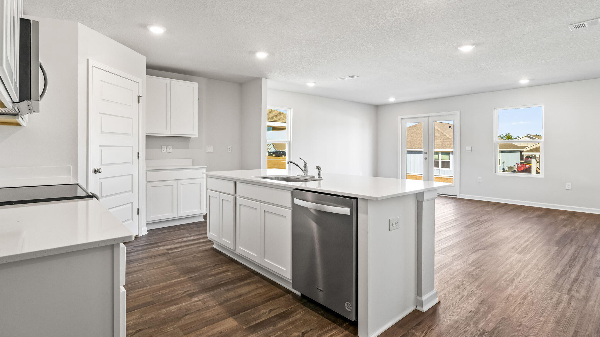 Captain's Cove - Residential