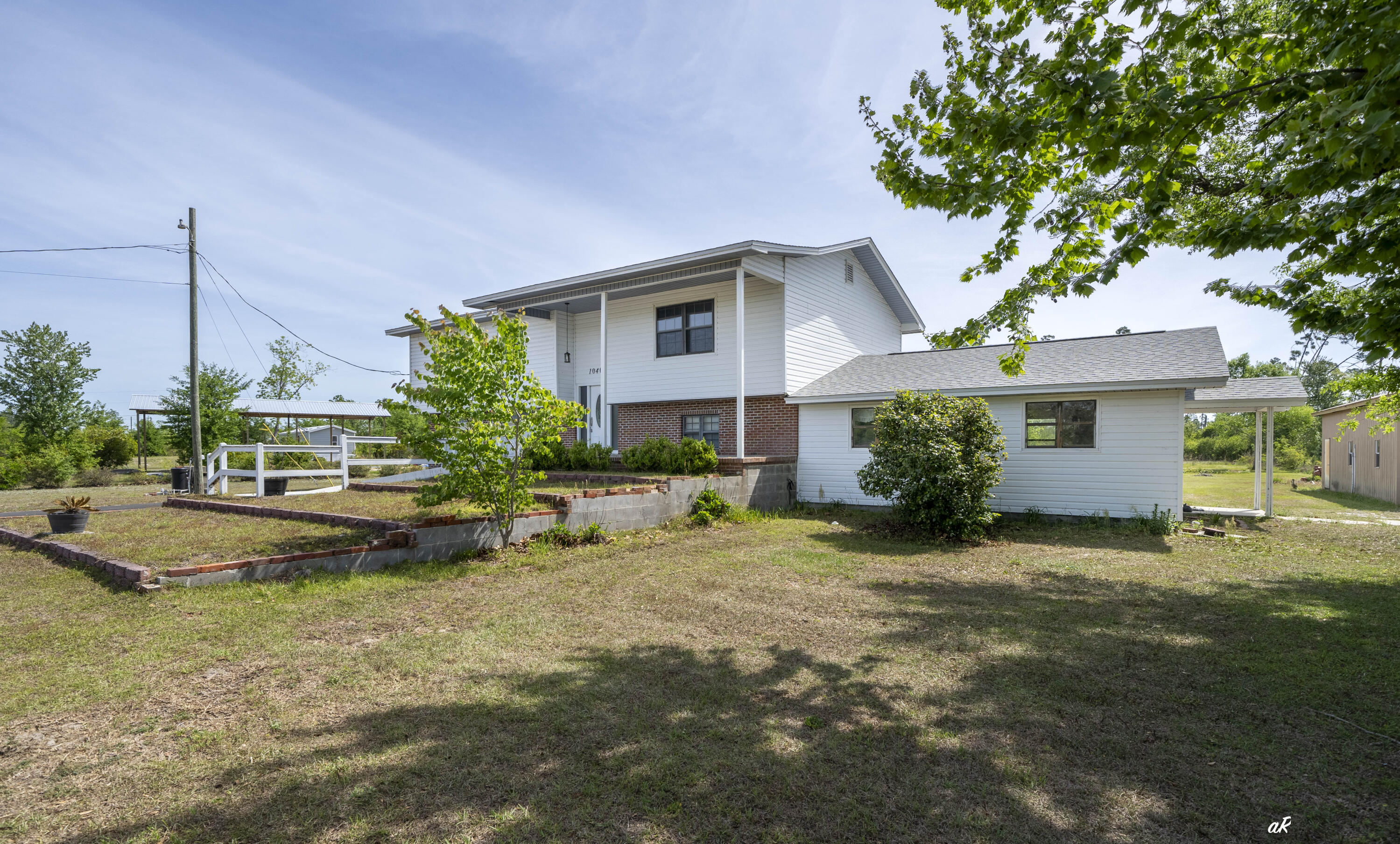 NO RECORDED SUBDIVISION - Residential