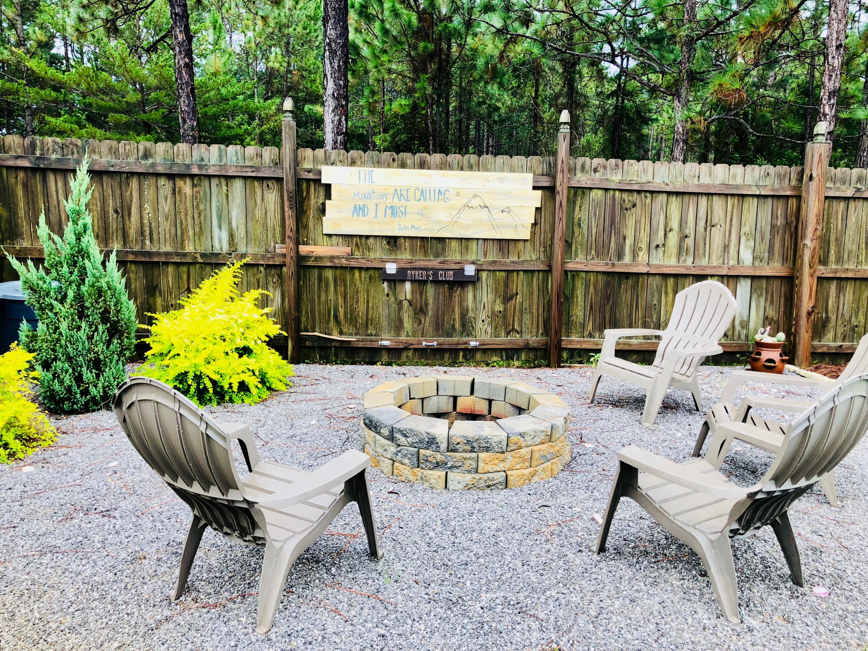 CREETWOOD VILLAGE - Residential