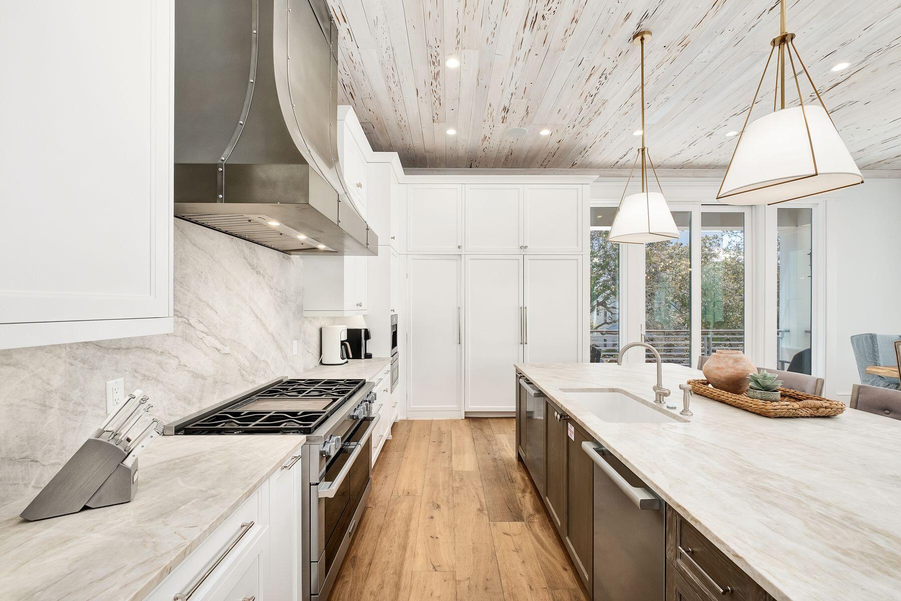 SEAGROVE 3RD ADDN - Residential