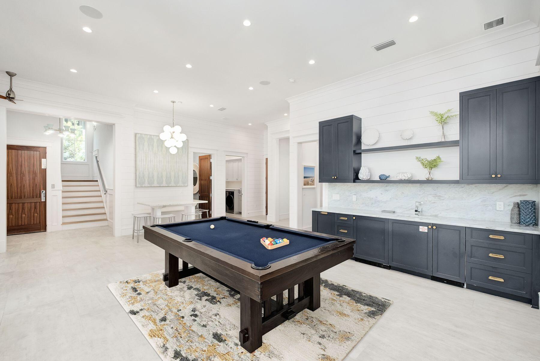 SEAGROVE 3RD ADDN - Residential