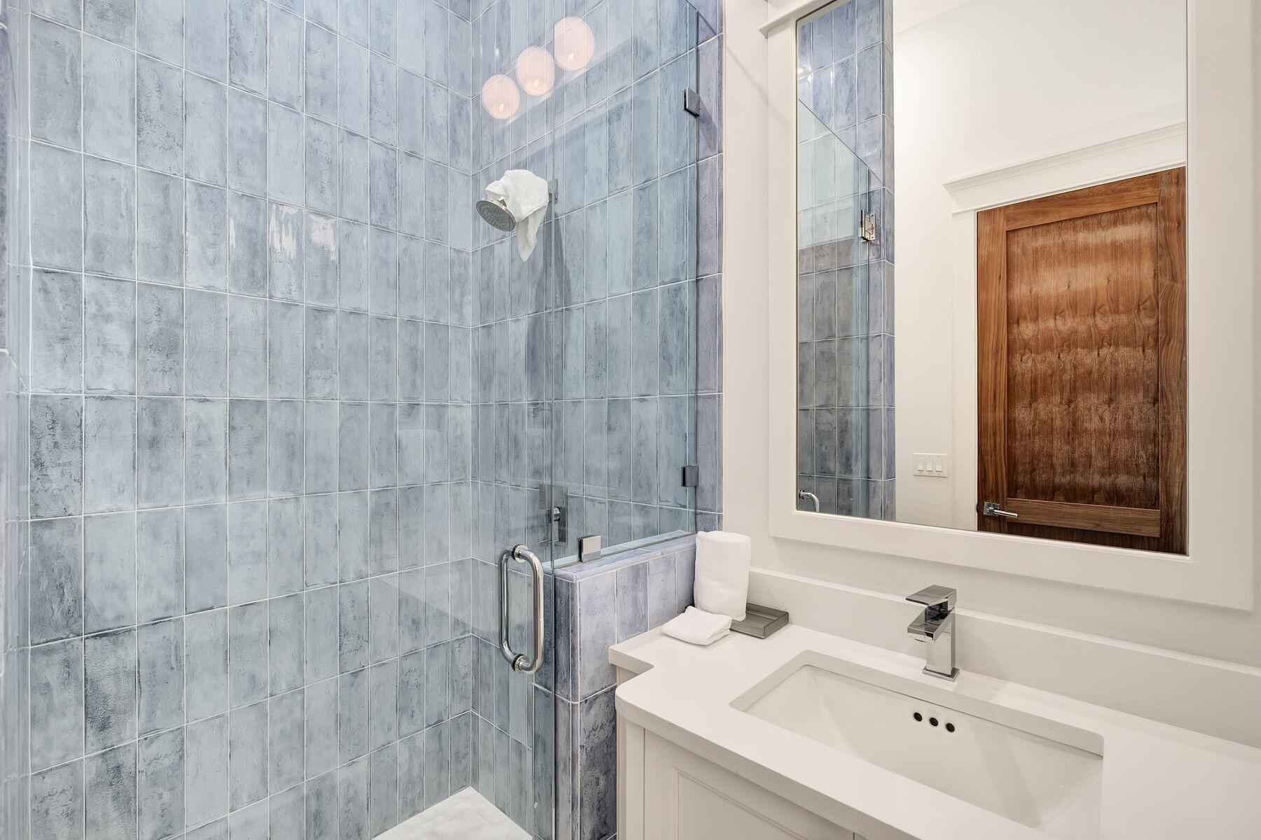 SEAGROVE 3RD ADDN - Residential