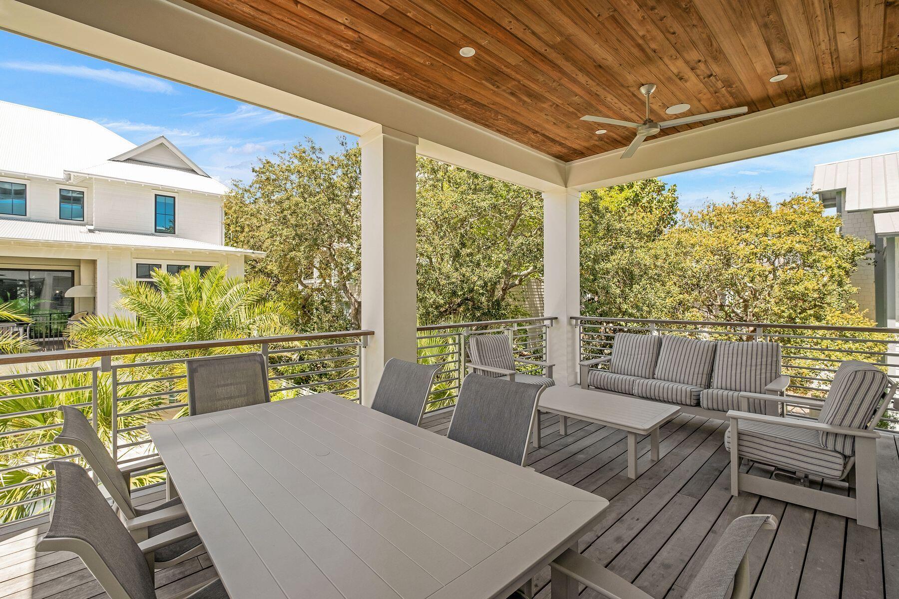 SEAGROVE 3RD ADDN - Residential