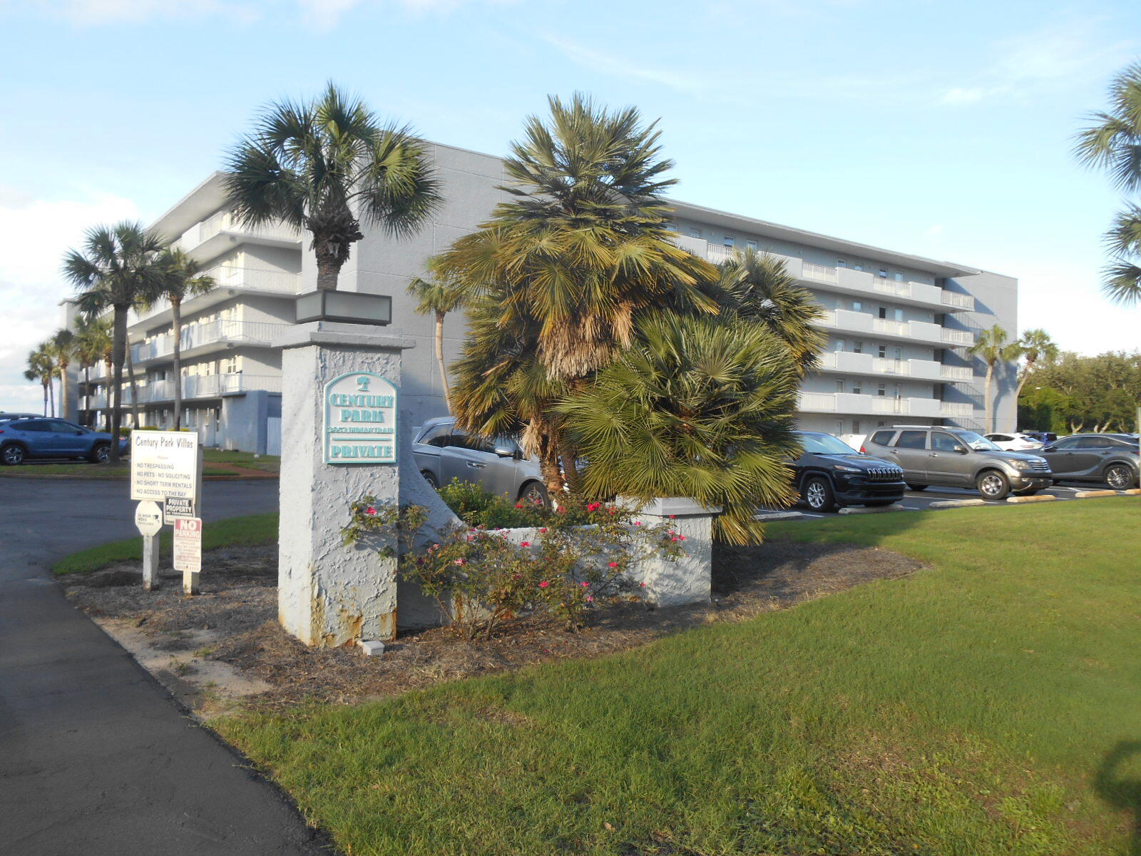 CENTURY PARK WEST - Residential