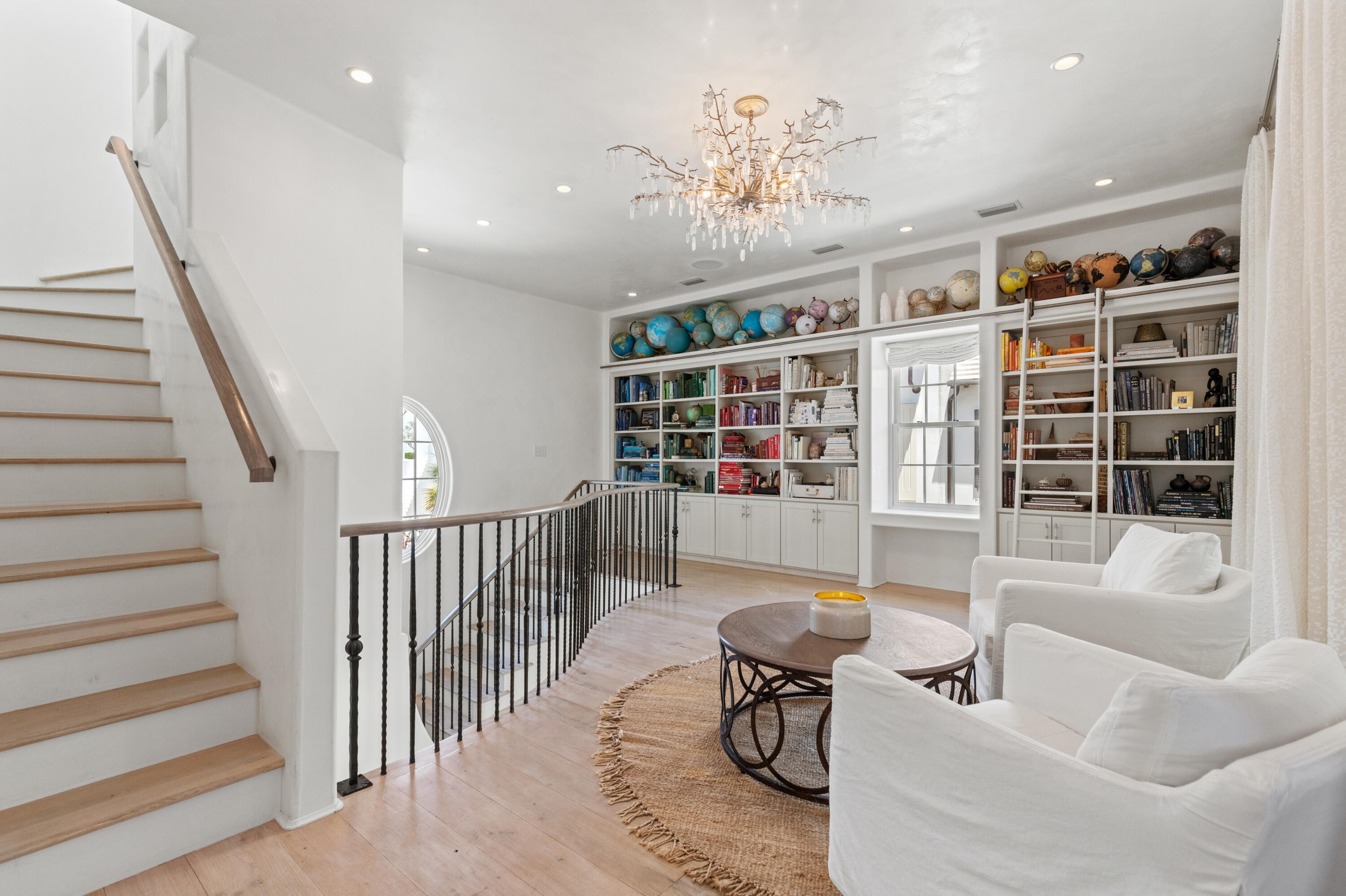 ALYS BEACH - Residential