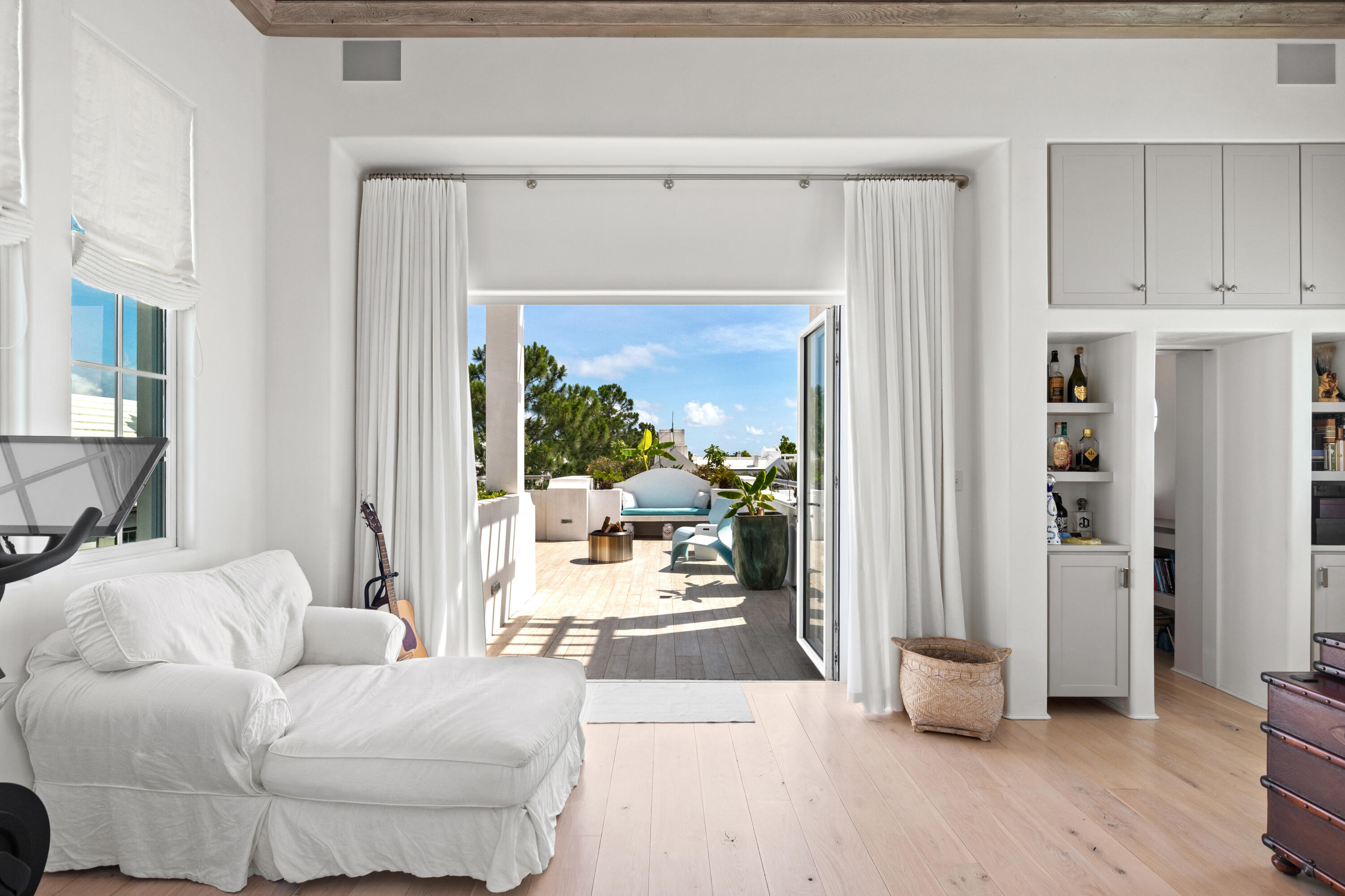 ALYS BEACH - Residential