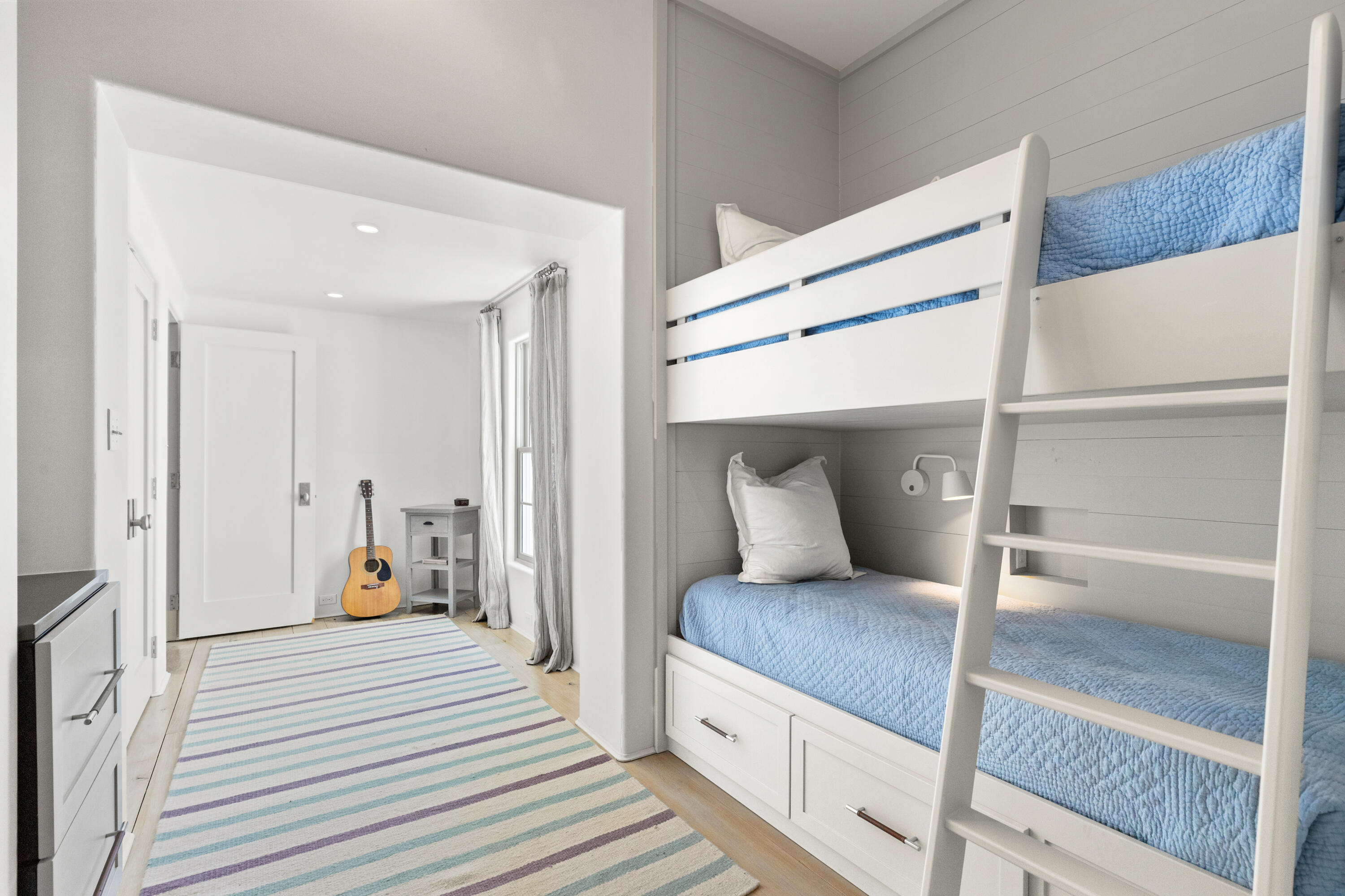 ALYS BEACH - Residential