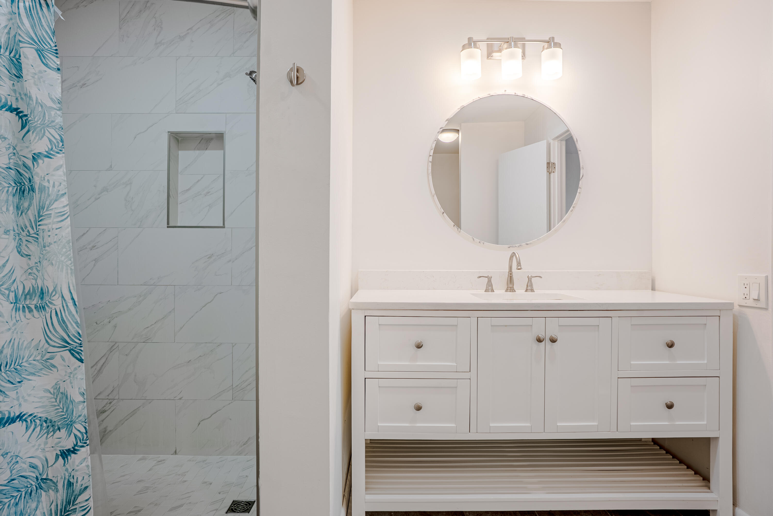 LAGUNA BEACH 2ND ADDN - Residential