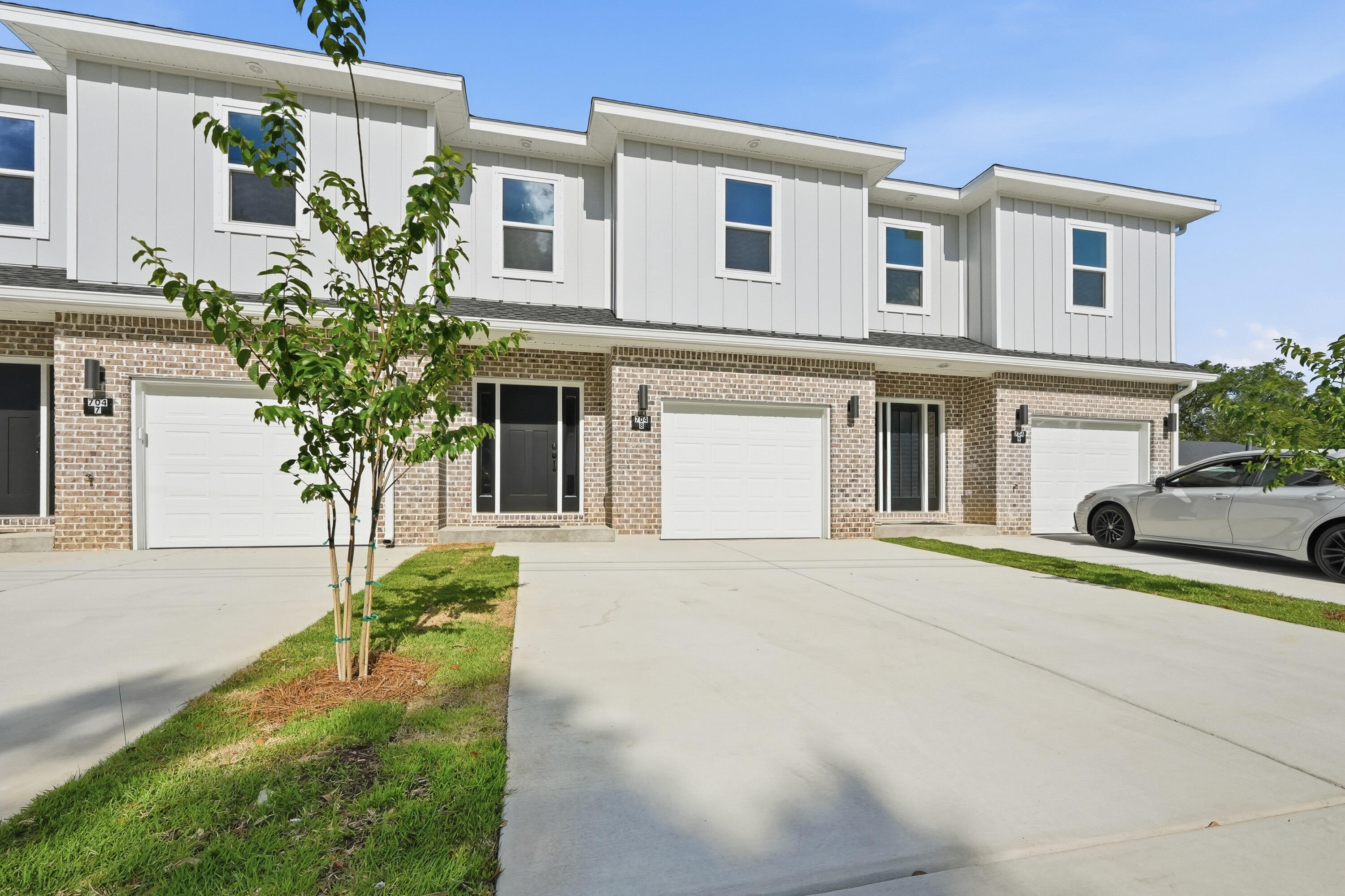 Ferguson Townhomes - Residential
