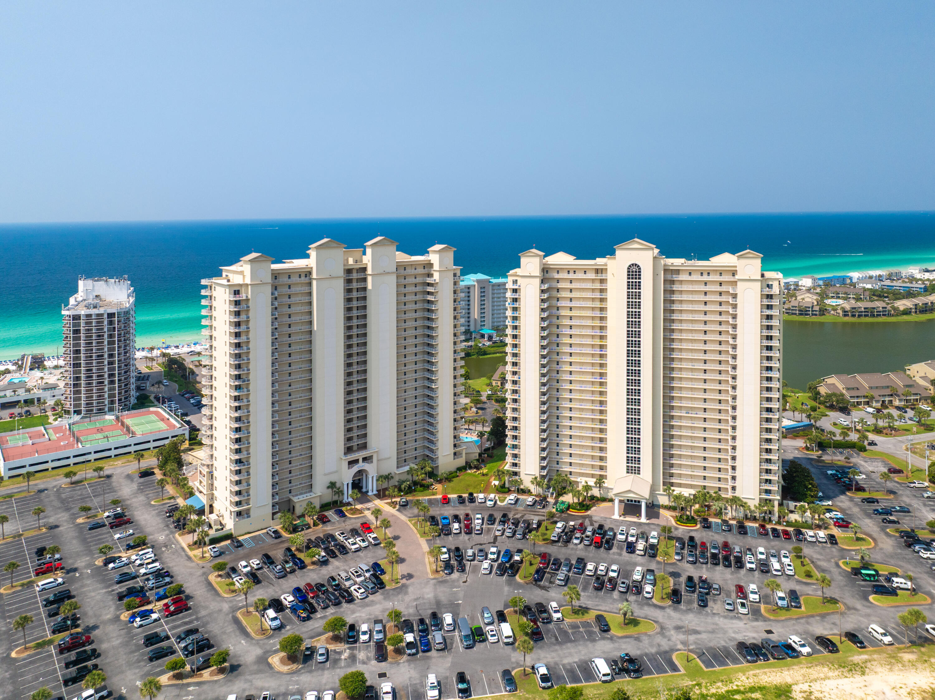 ARIEL DUNES II - Residential