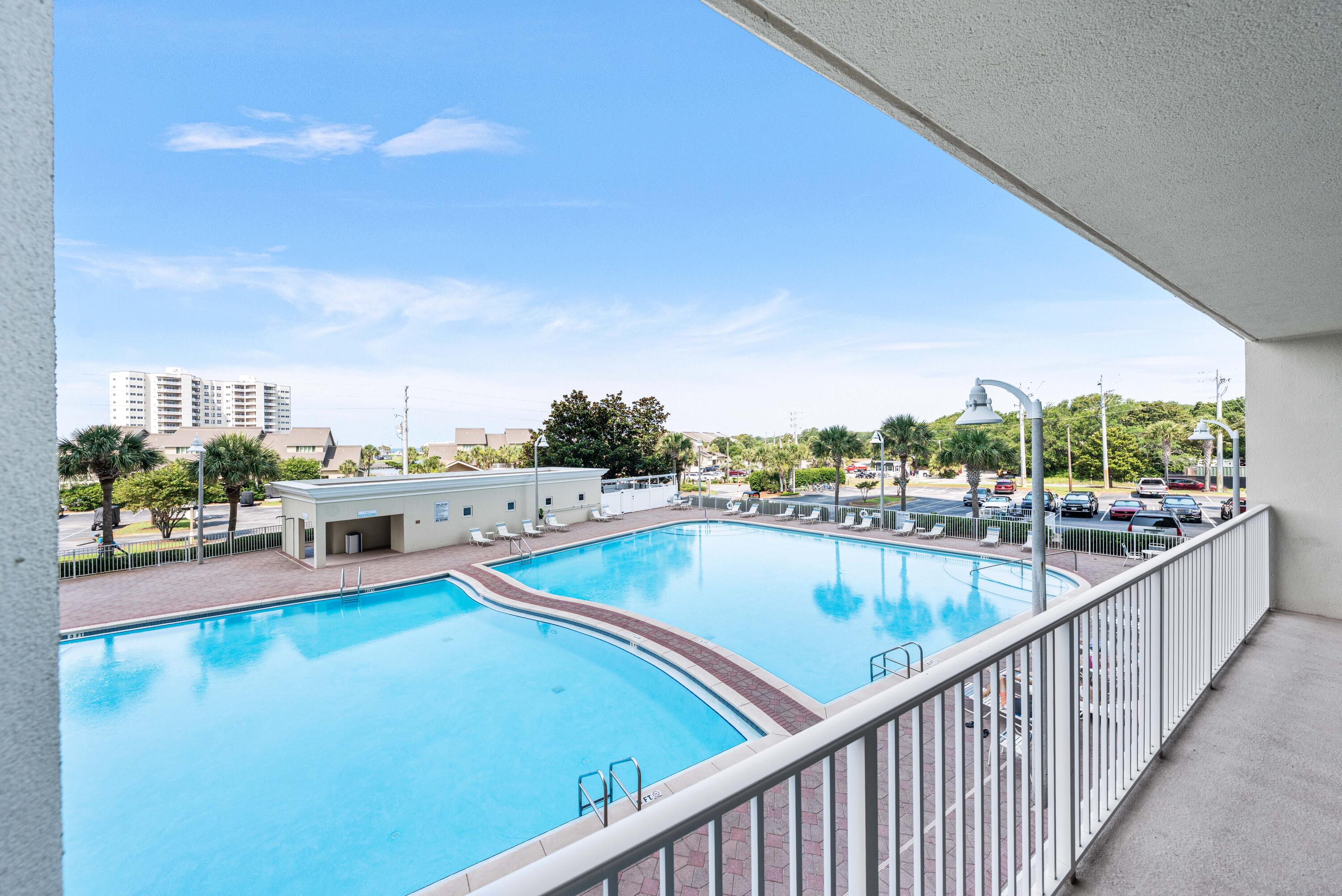 ARIEL DUNES II - Residential