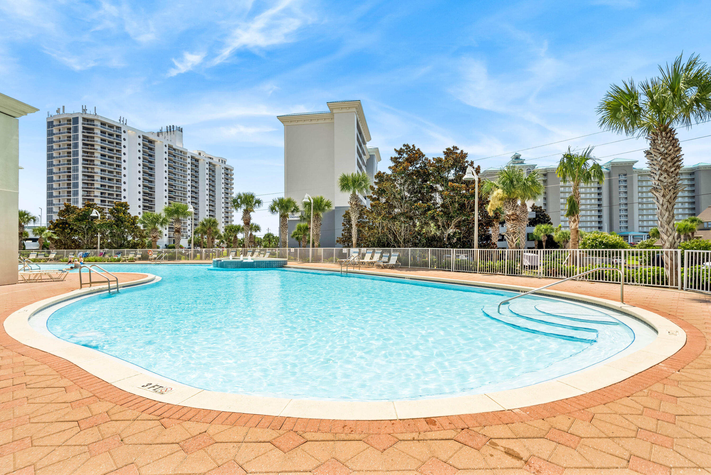 ARIEL DUNES II - Residential