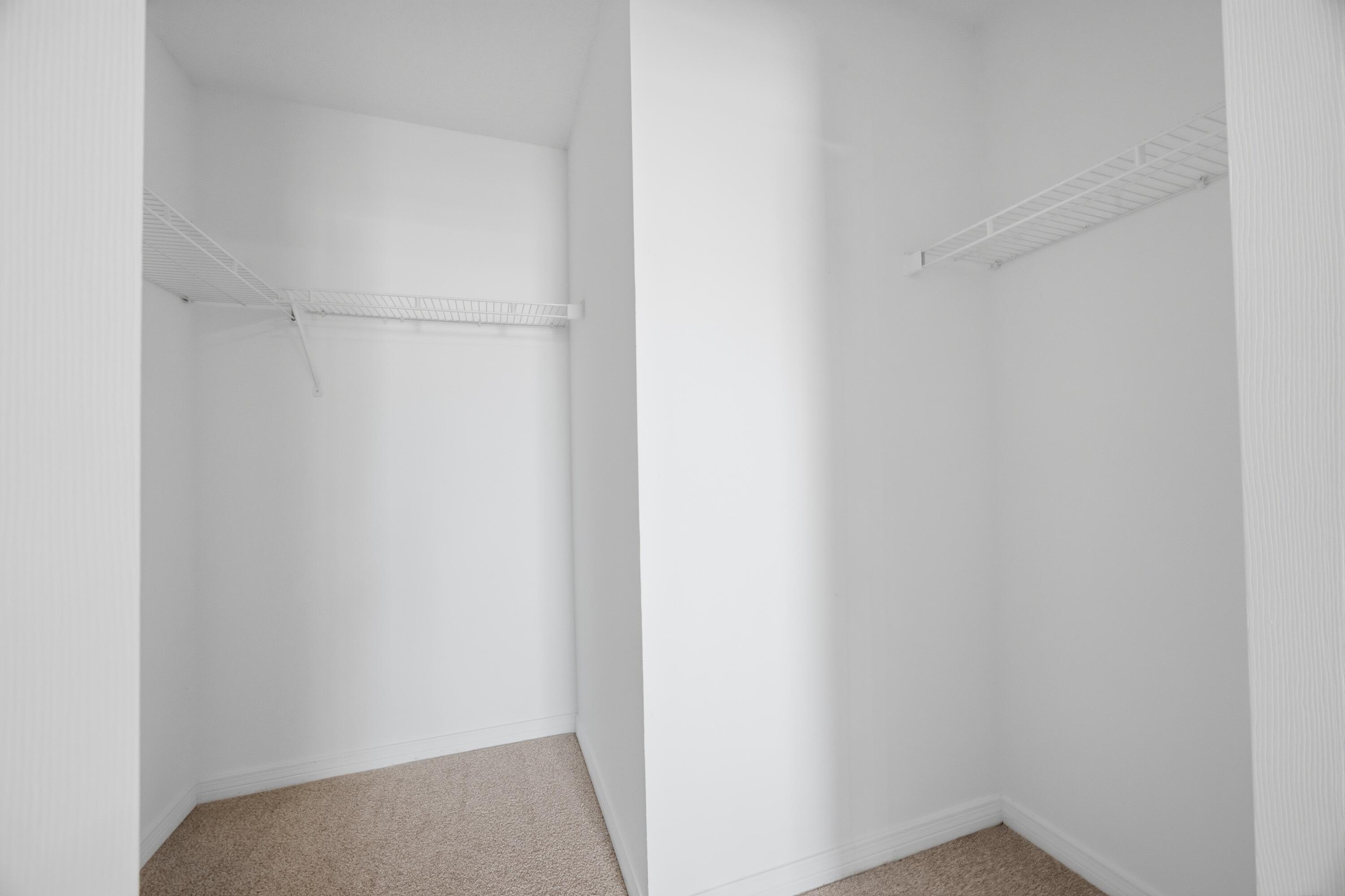 EMERALD ESTATES - Residential