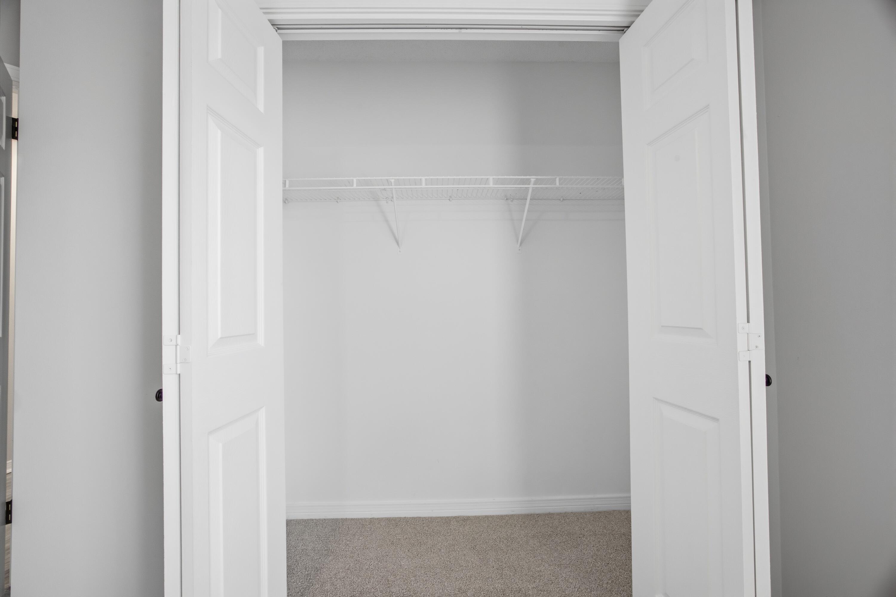 EMERALD ESTATES - Residential