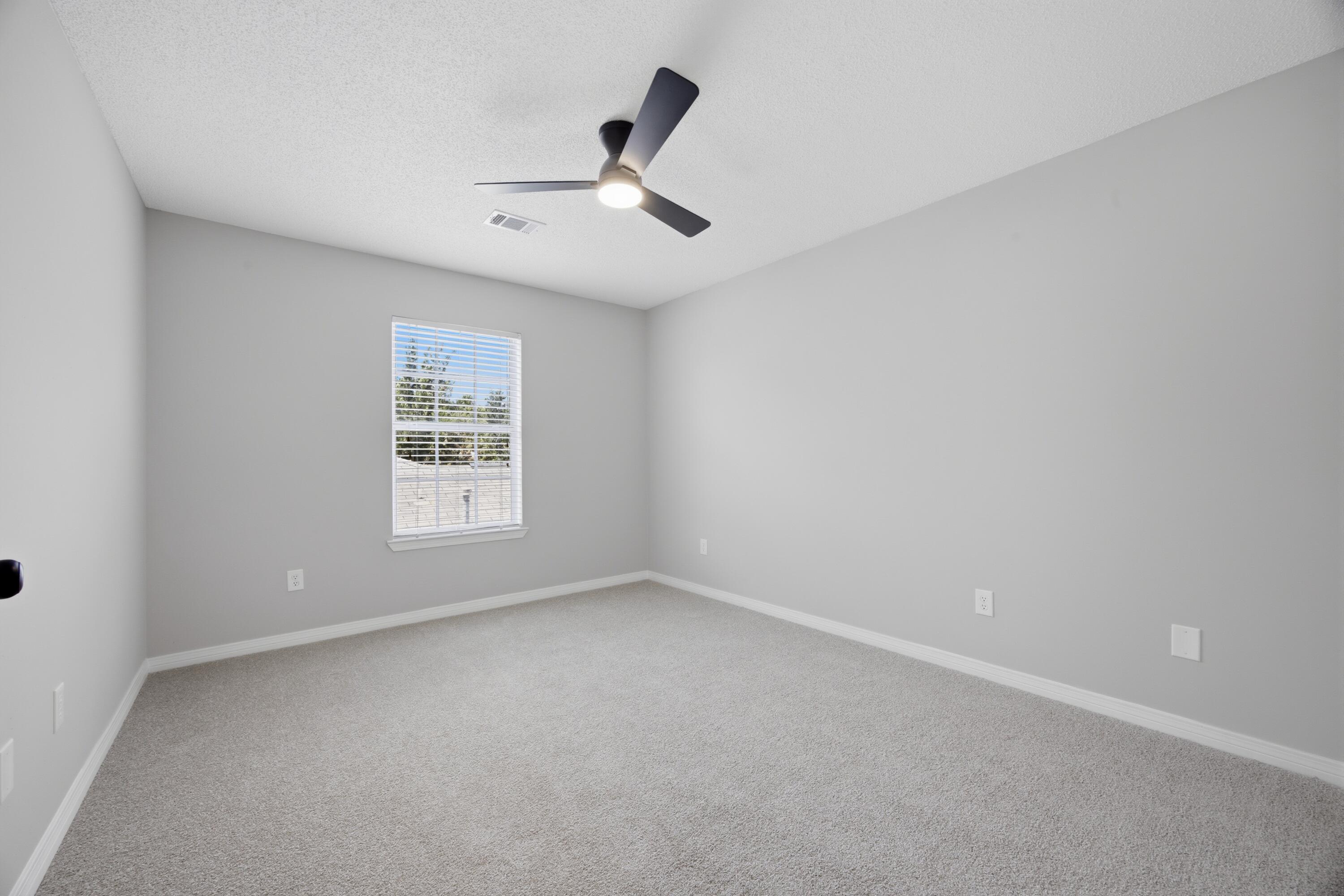 EMERALD ESTATES - Residential