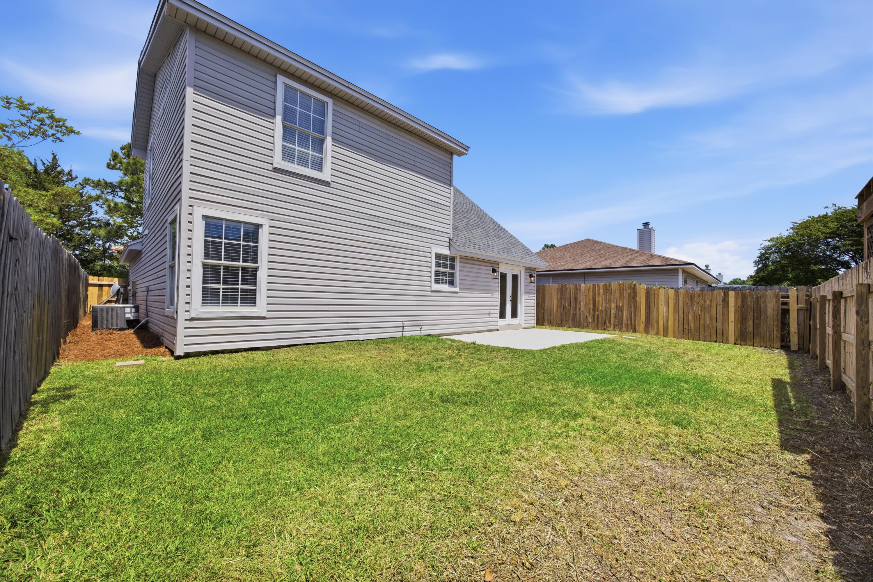 EMERALD ESTATES - Residential