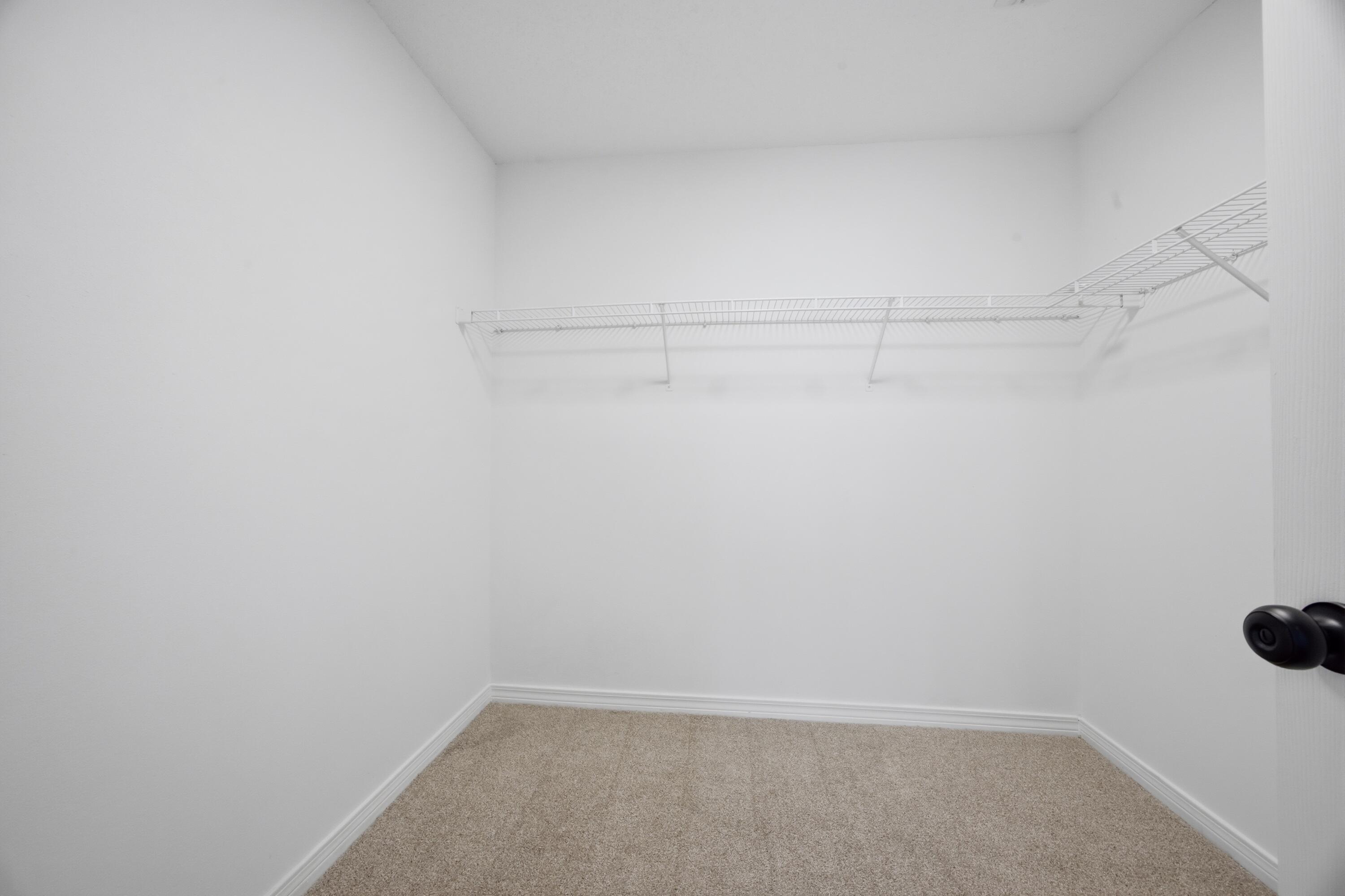 EMERALD ESTATES - Residential