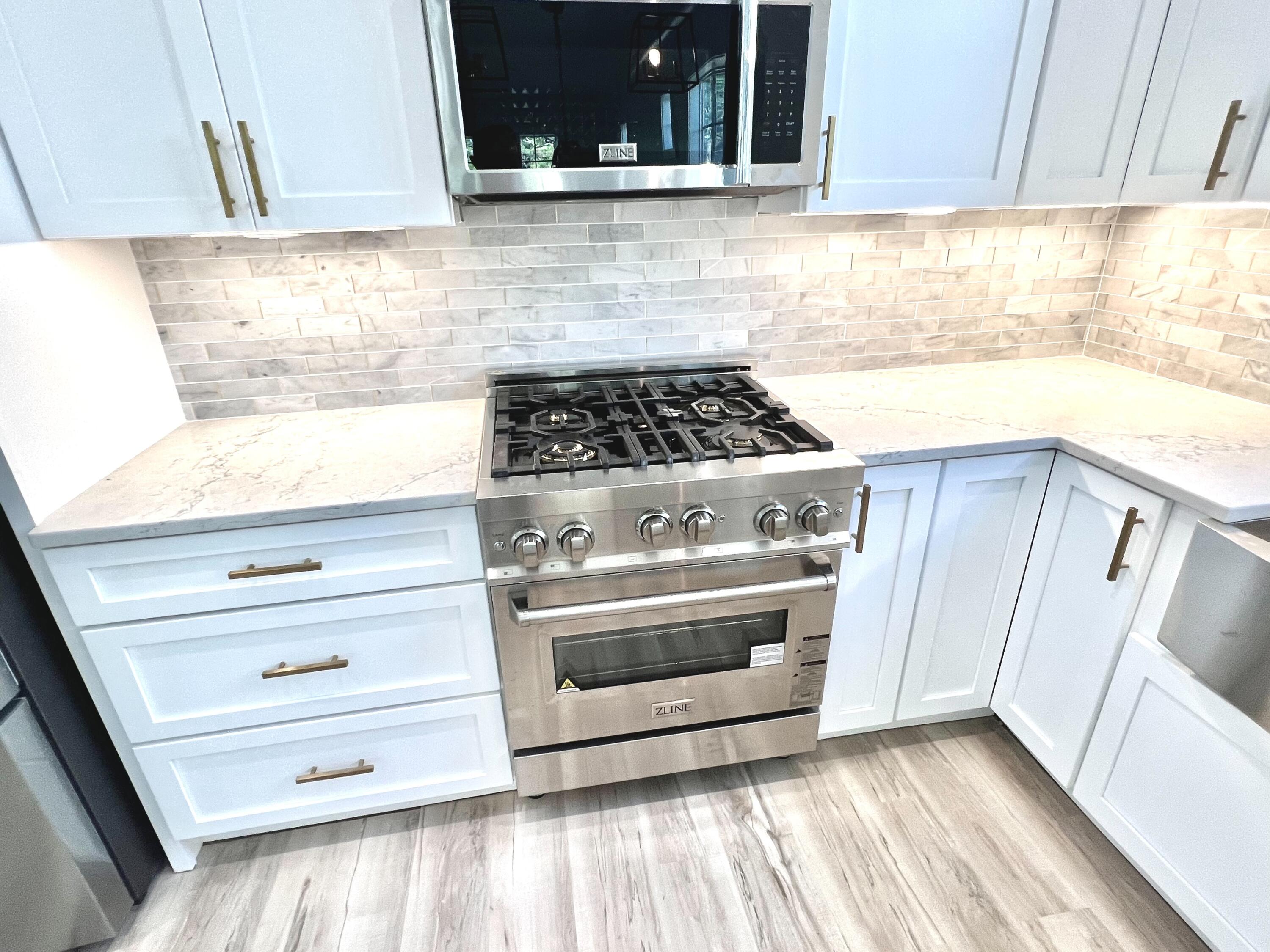 SHADOW PINES - Residential Lease