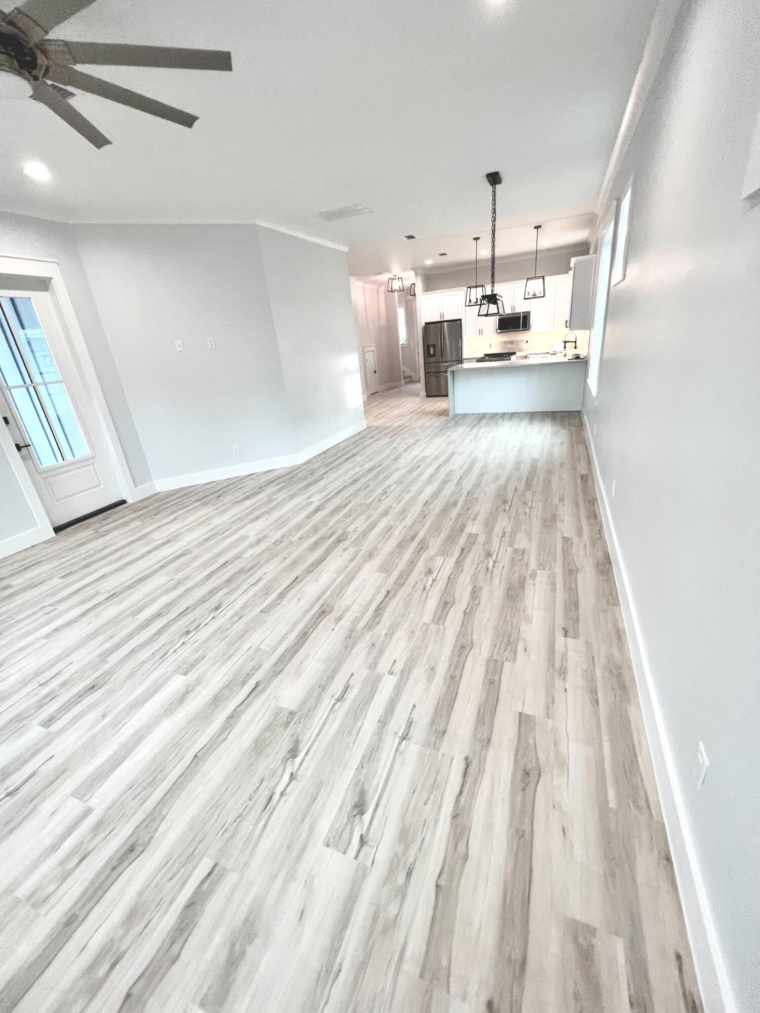 SHADOW PINES - Residential Lease