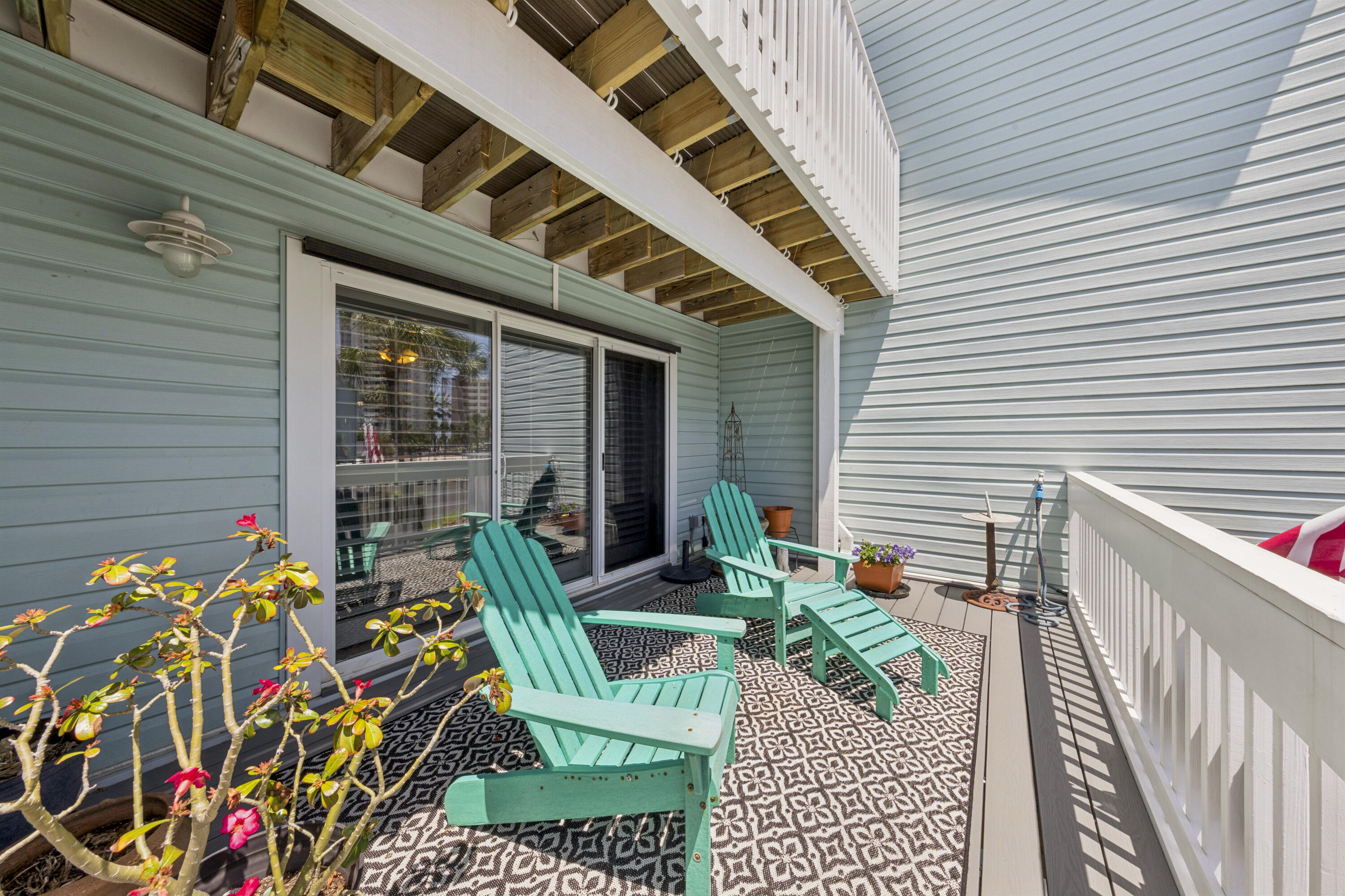 8522 Gulf Boulevard APT 11