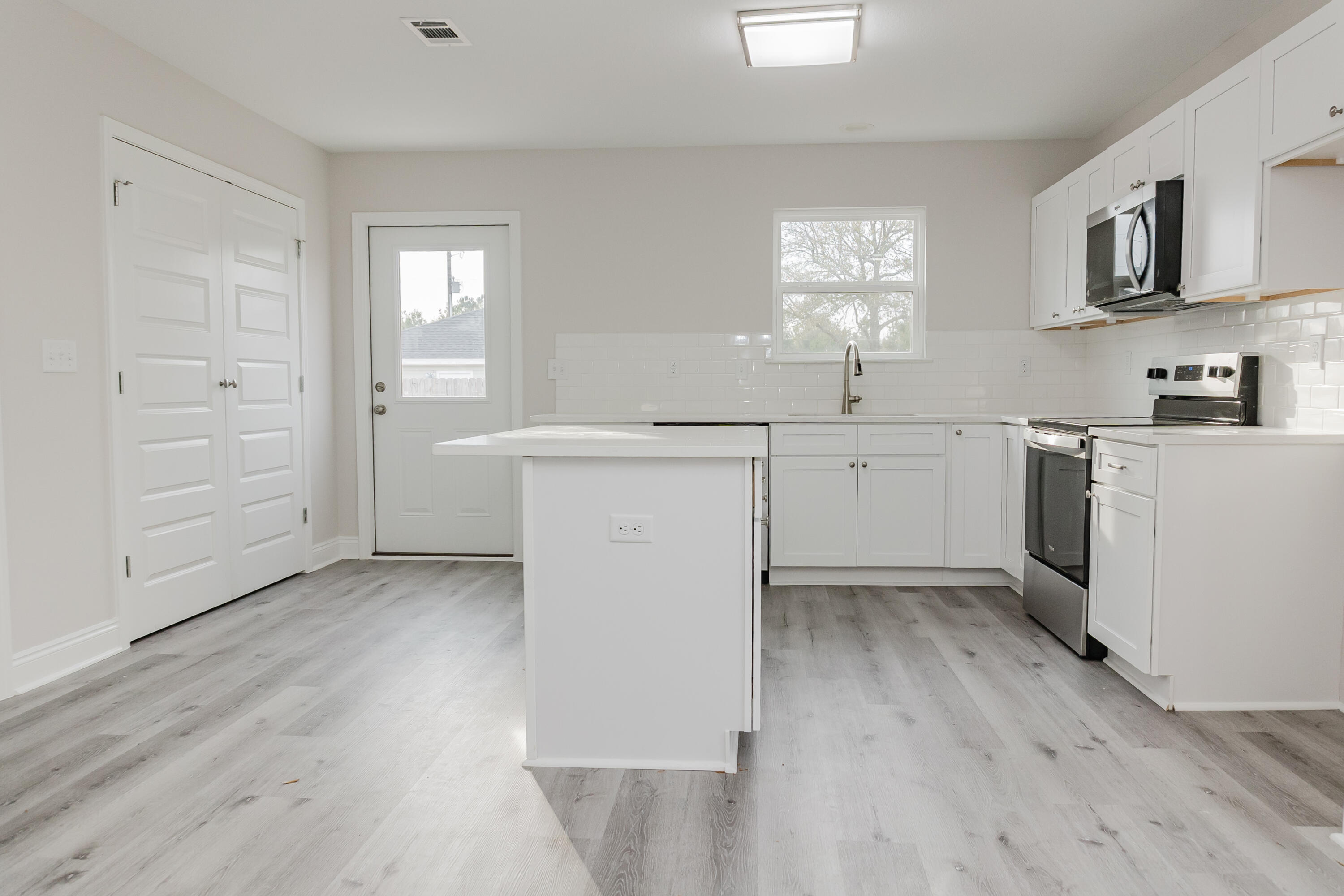 Holley Grove - Residential