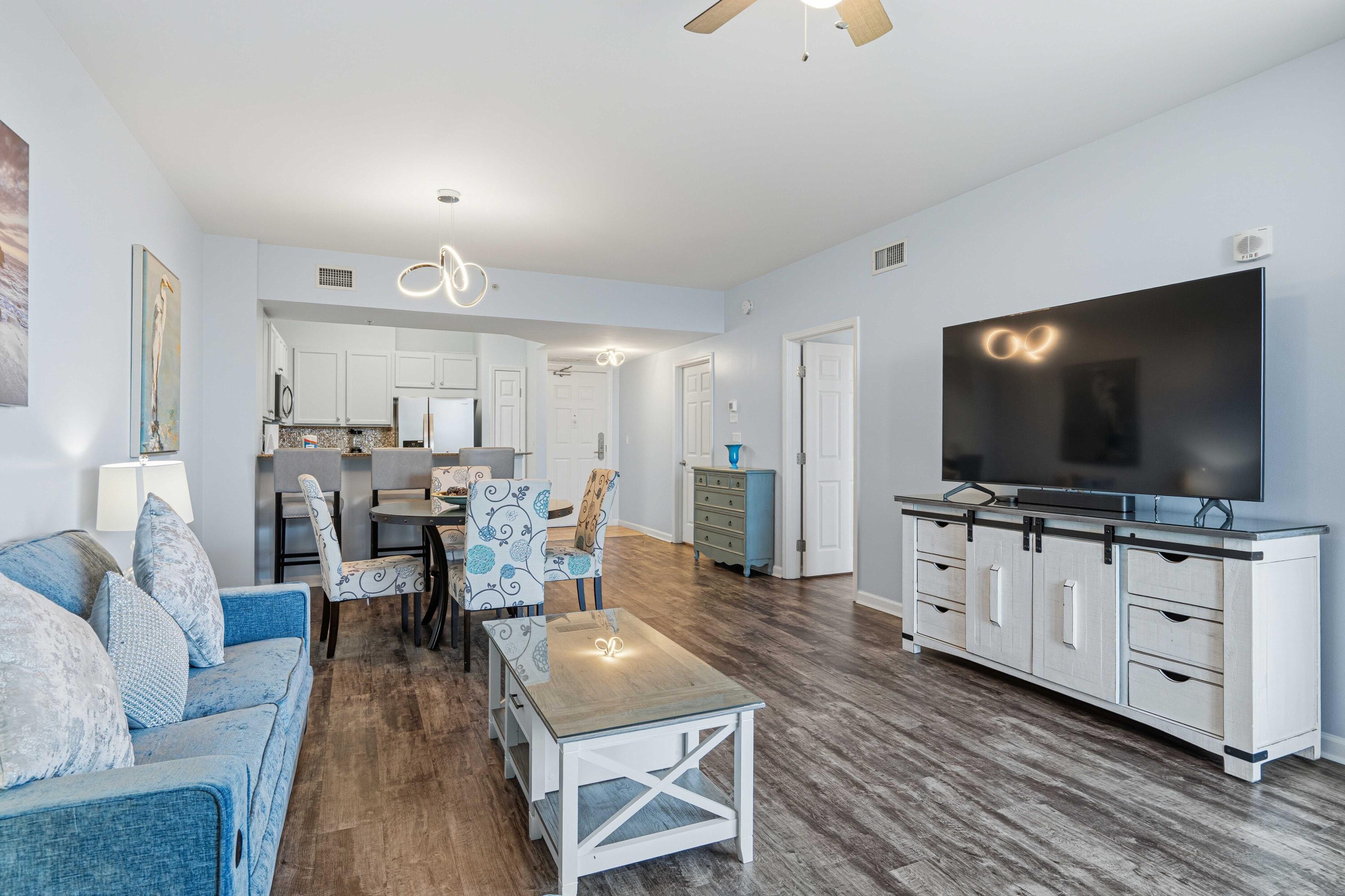 THE PALMS OF DESTIN - Residential