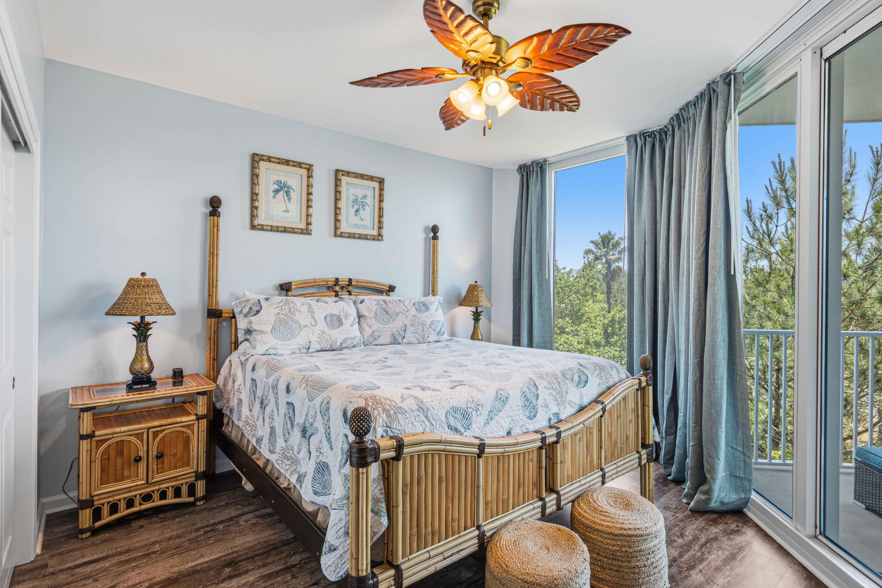 THE PALMS OF DESTIN - Residential