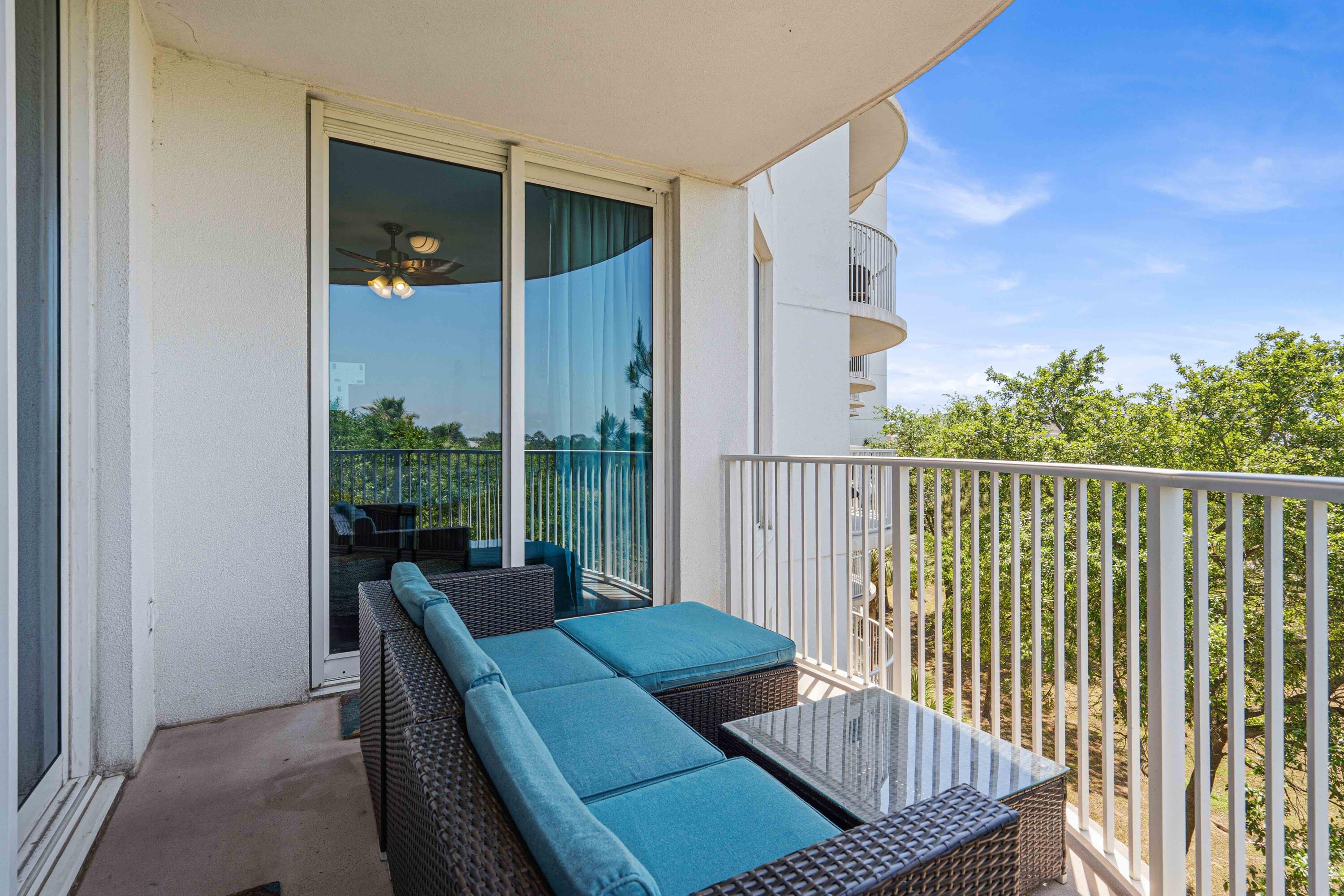 THE PALMS OF DESTIN - Residential