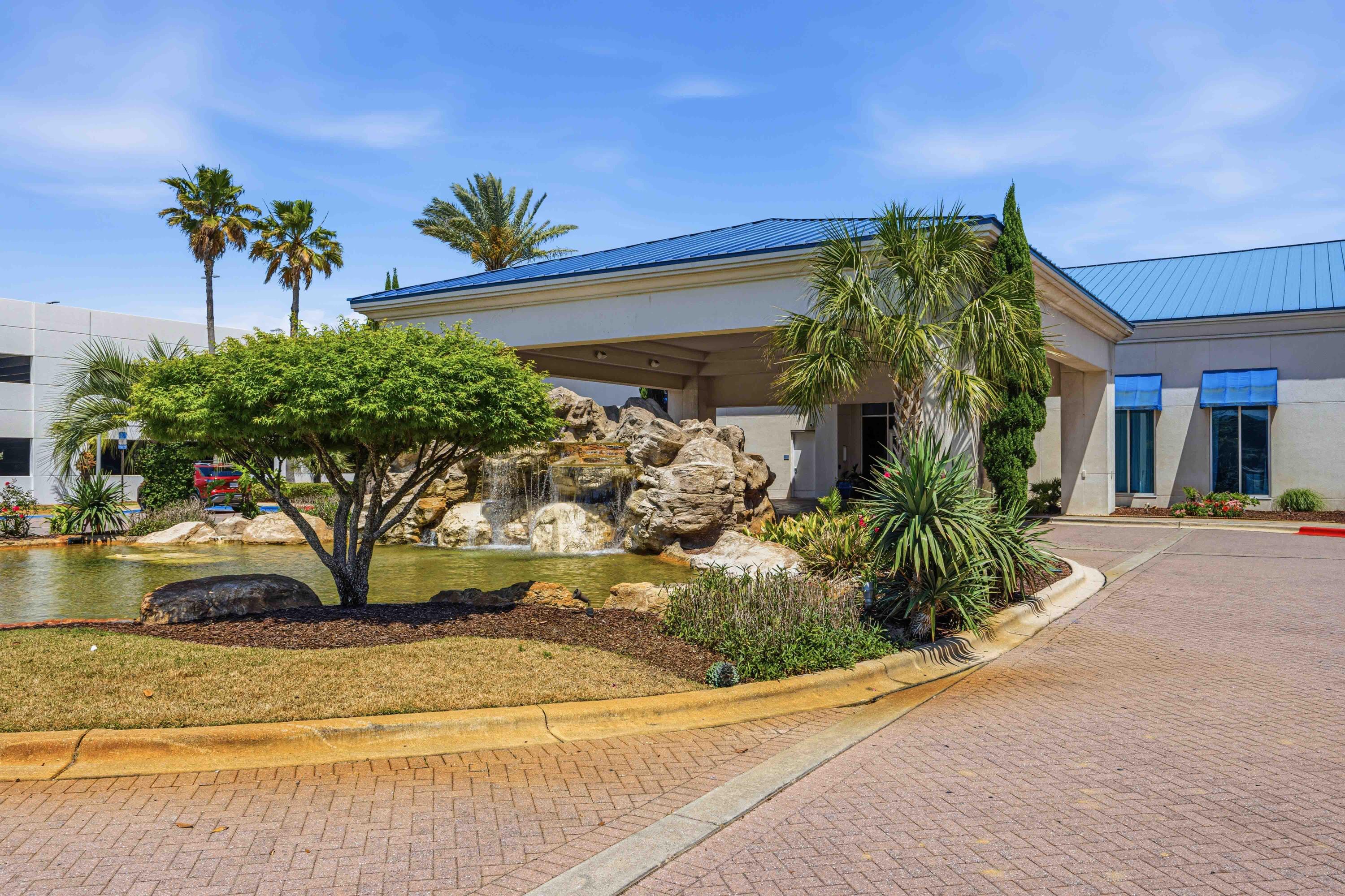 THE PALMS OF DESTIN - Residential