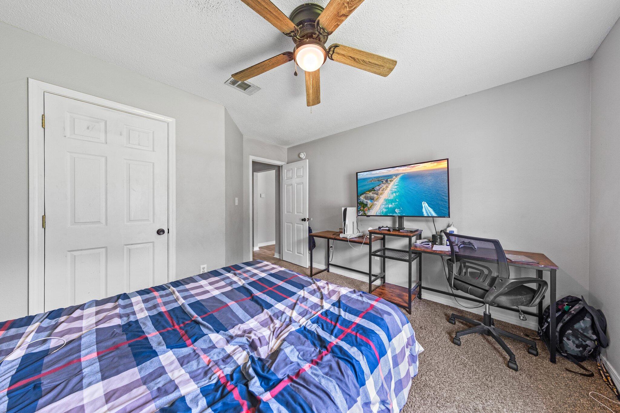 ANTIOCH ESTATES S/D LOT 70 BLK A - Residential