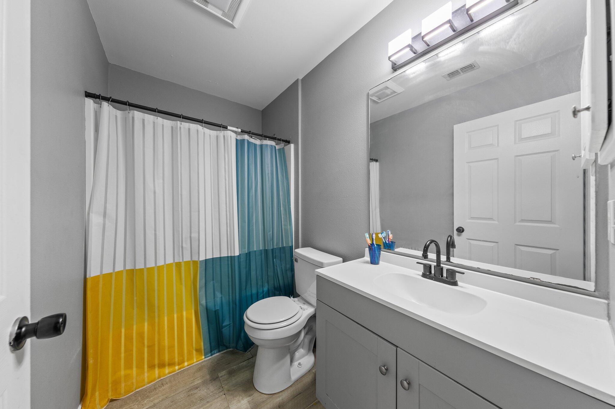 ANTIOCH ESTATES S/D LOT 70 BLK A - Residential