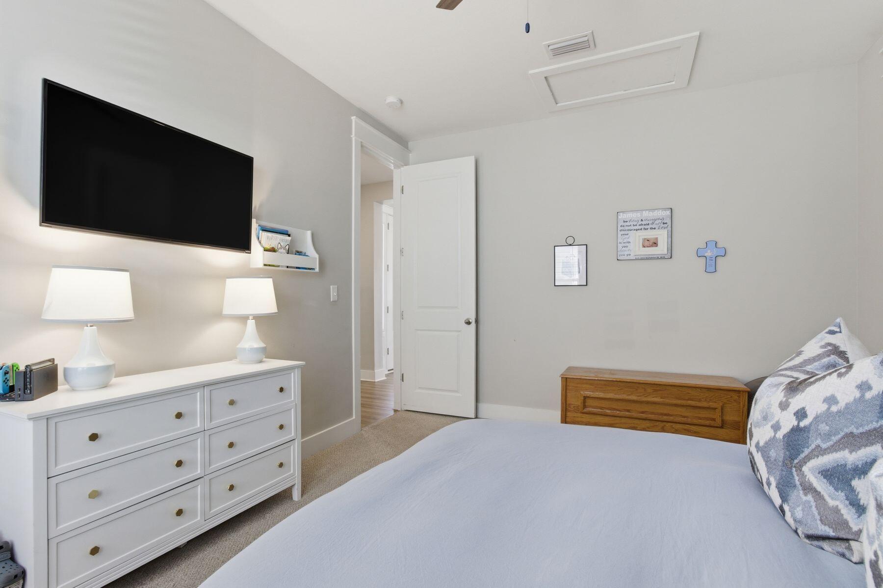 SWEET BAY - Residential