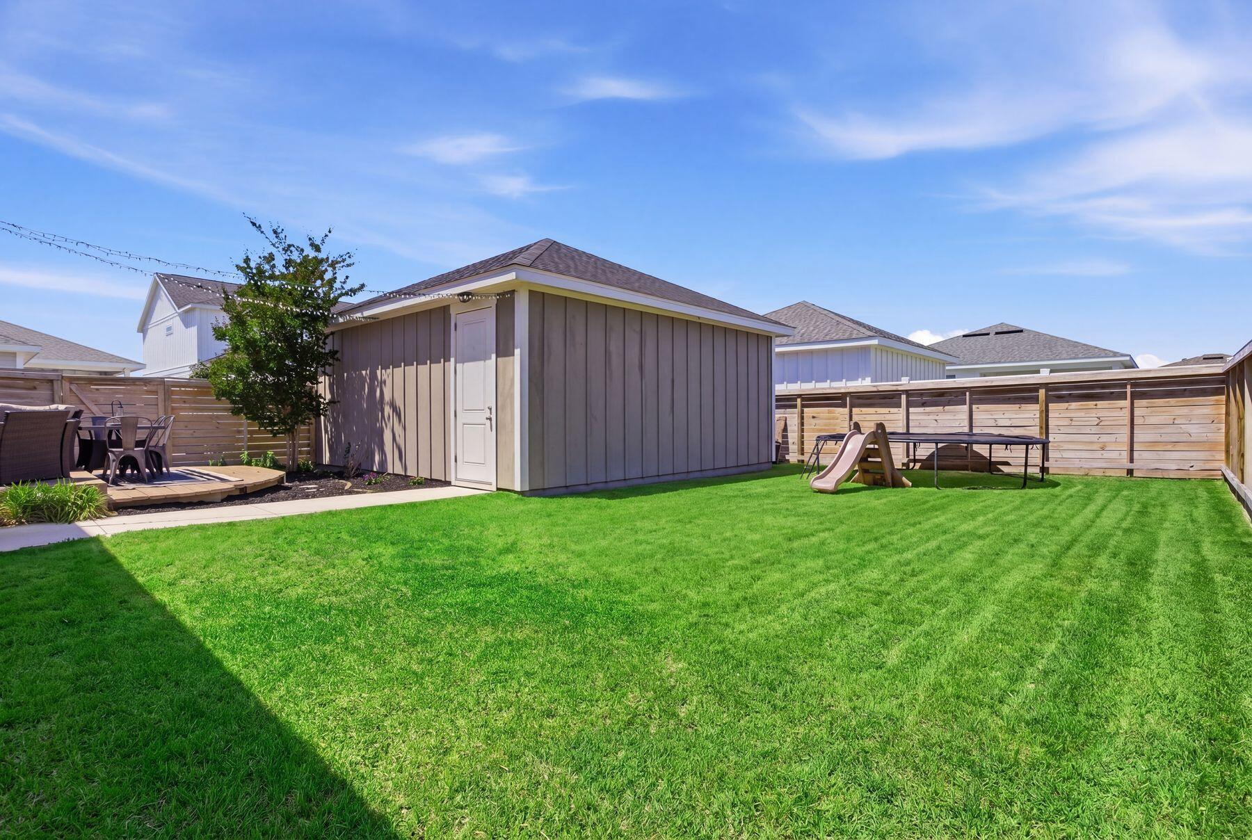 SWEET BAY - Residential