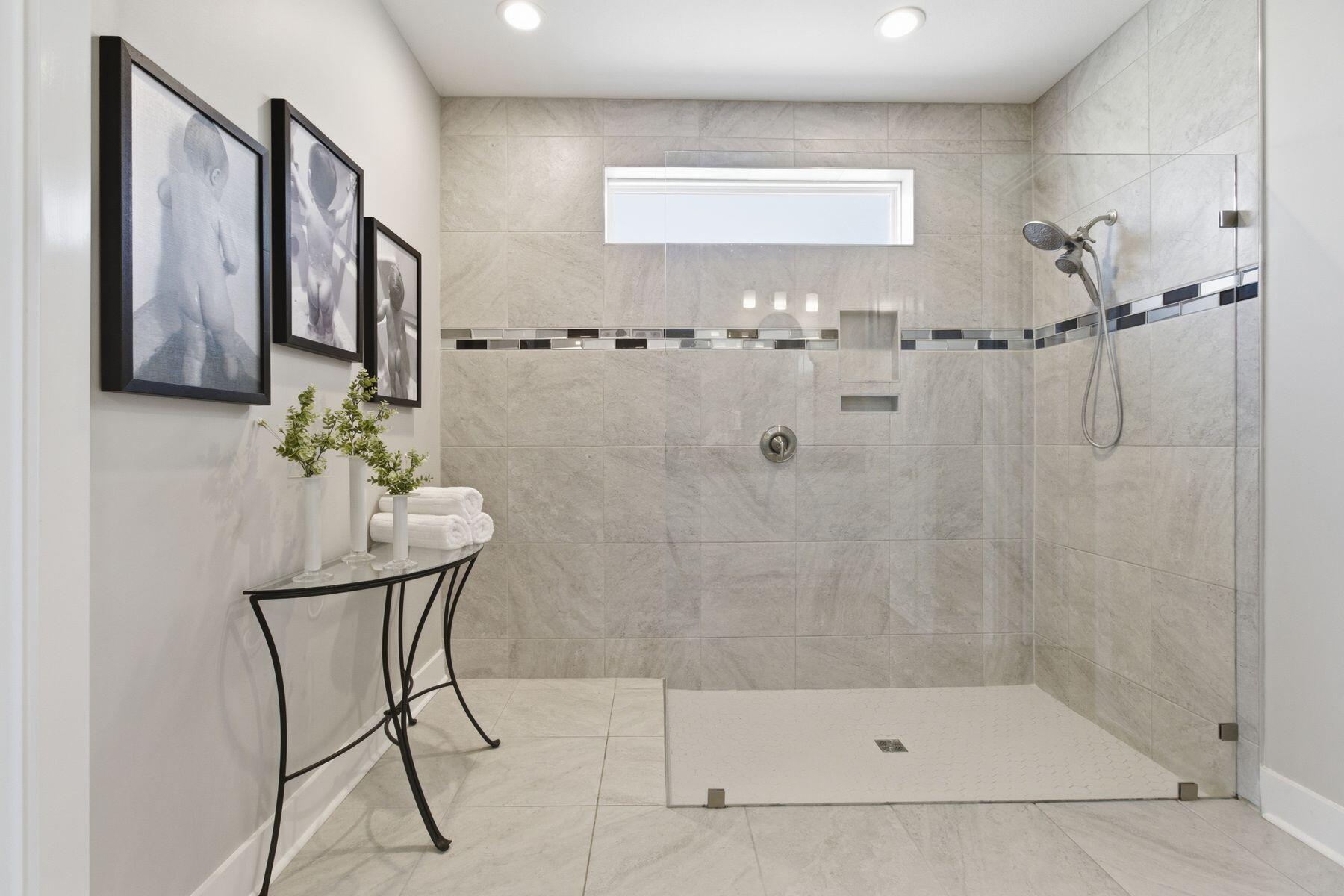 SWEET BAY - Residential