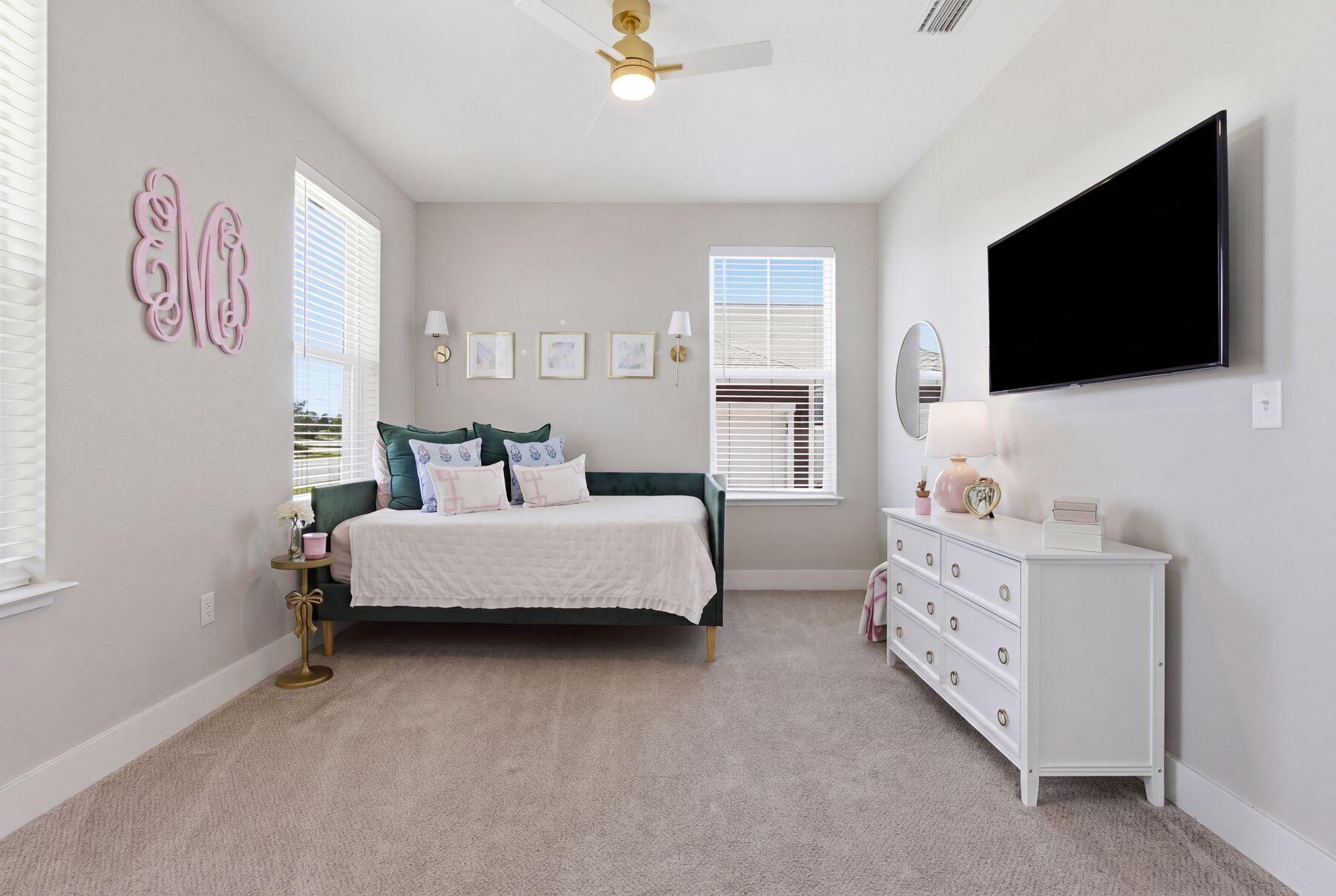 SWEET BAY - Residential