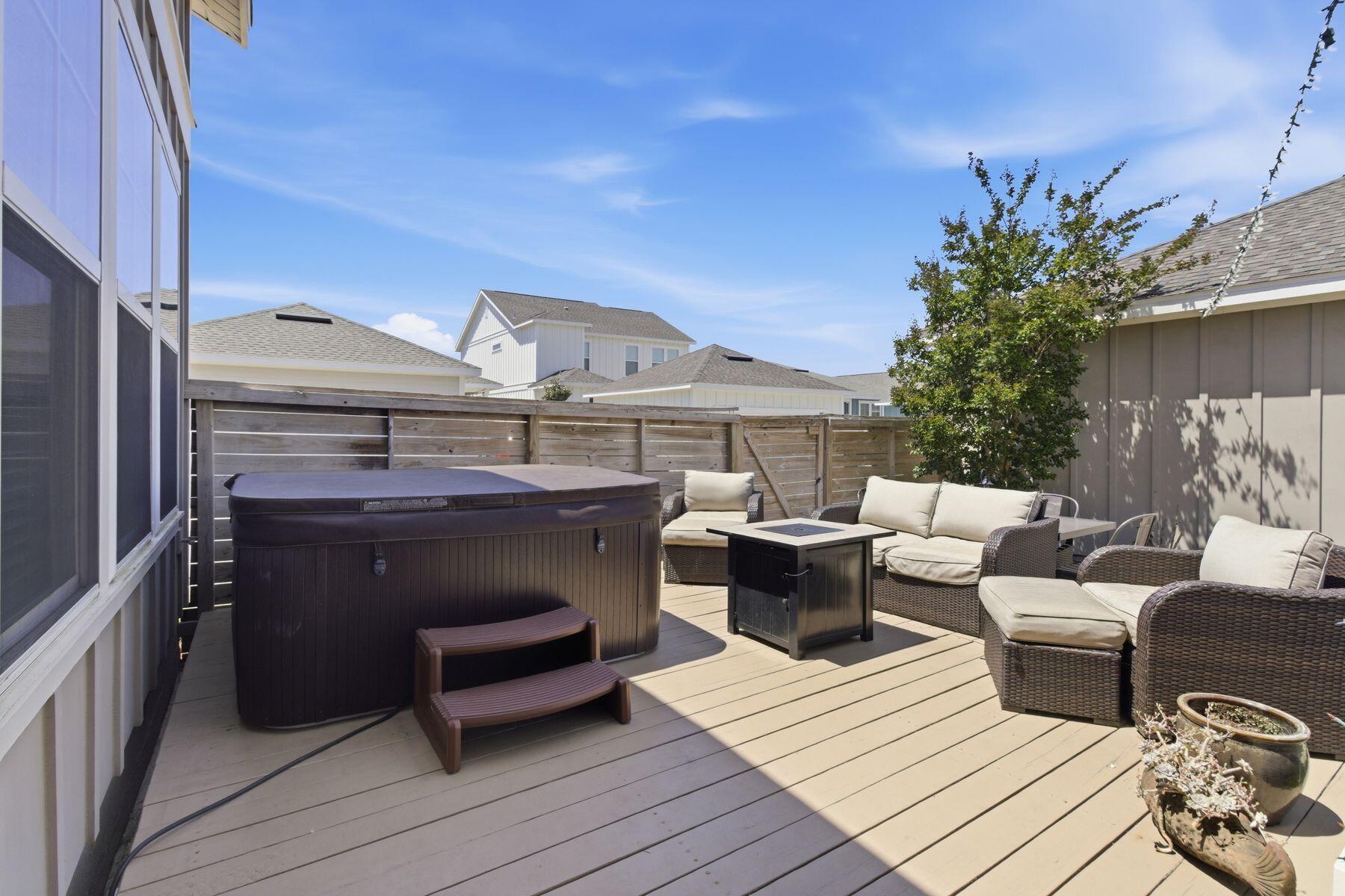 SWEET BAY - Residential