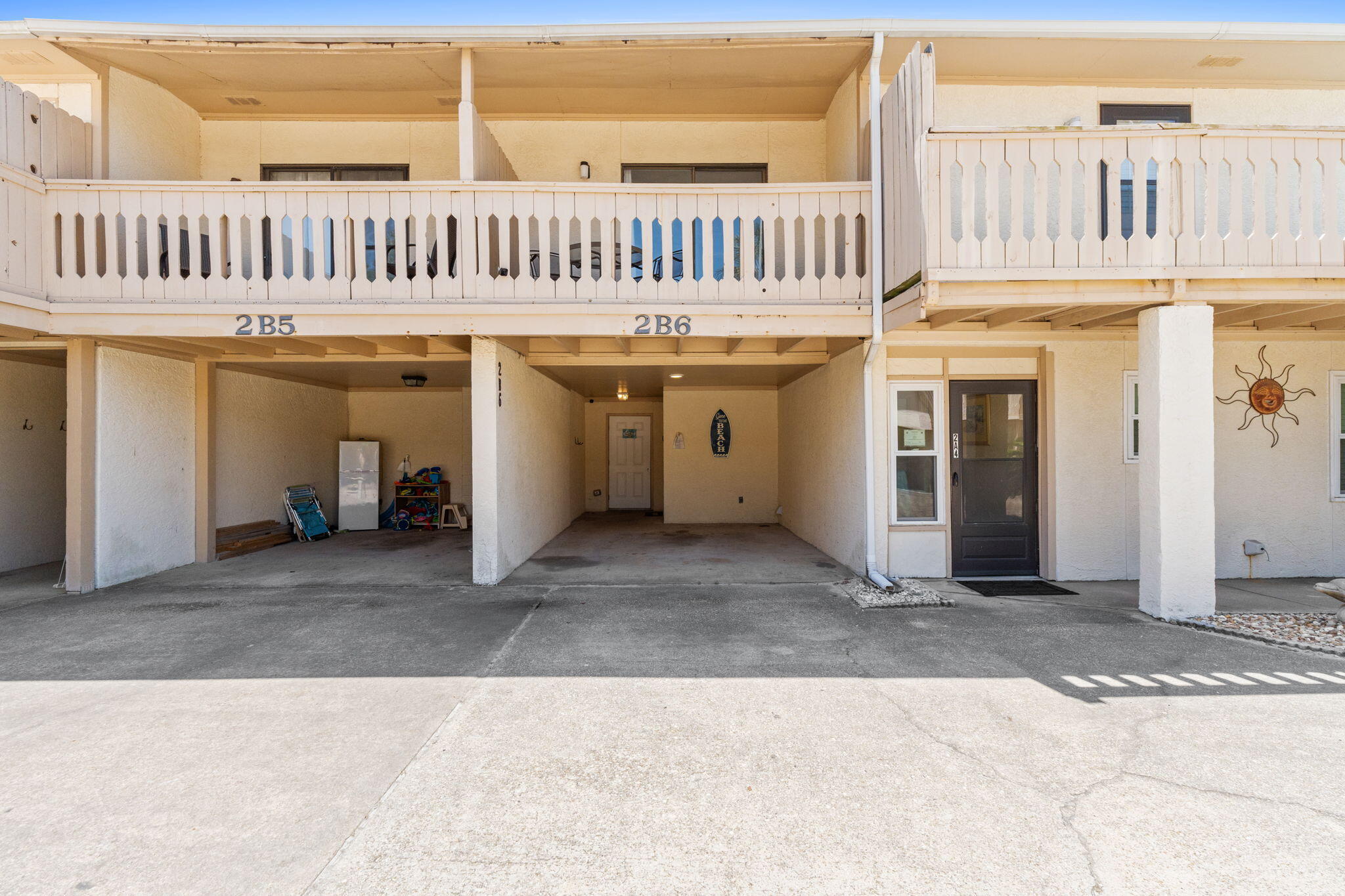 Horizon South Townhouses - Residential